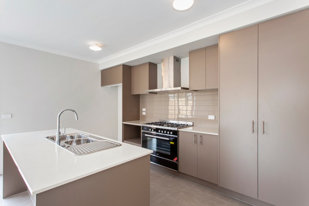 85 Fiorelli Boulevard, Cranbourne East, VIC 3977
