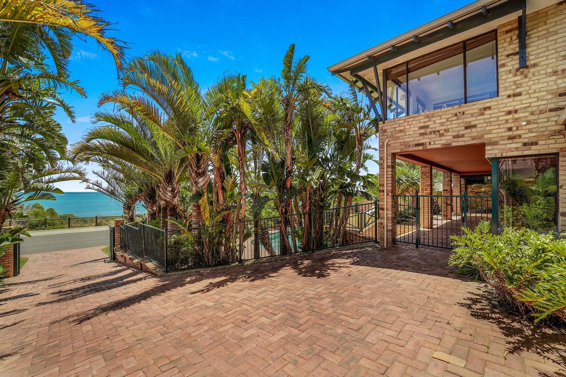 36 Kinsale Drive, Mindarie, WA 6030