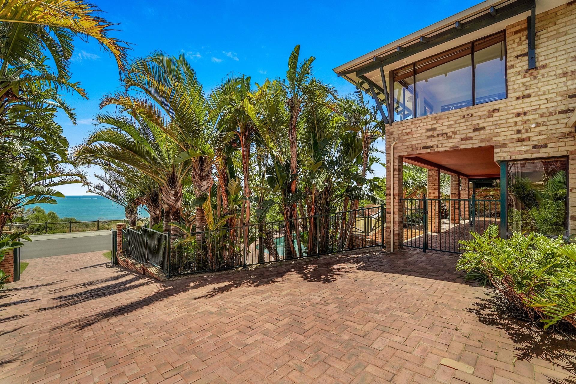 36 Kinsale Drive, Mindarie, WA 6030