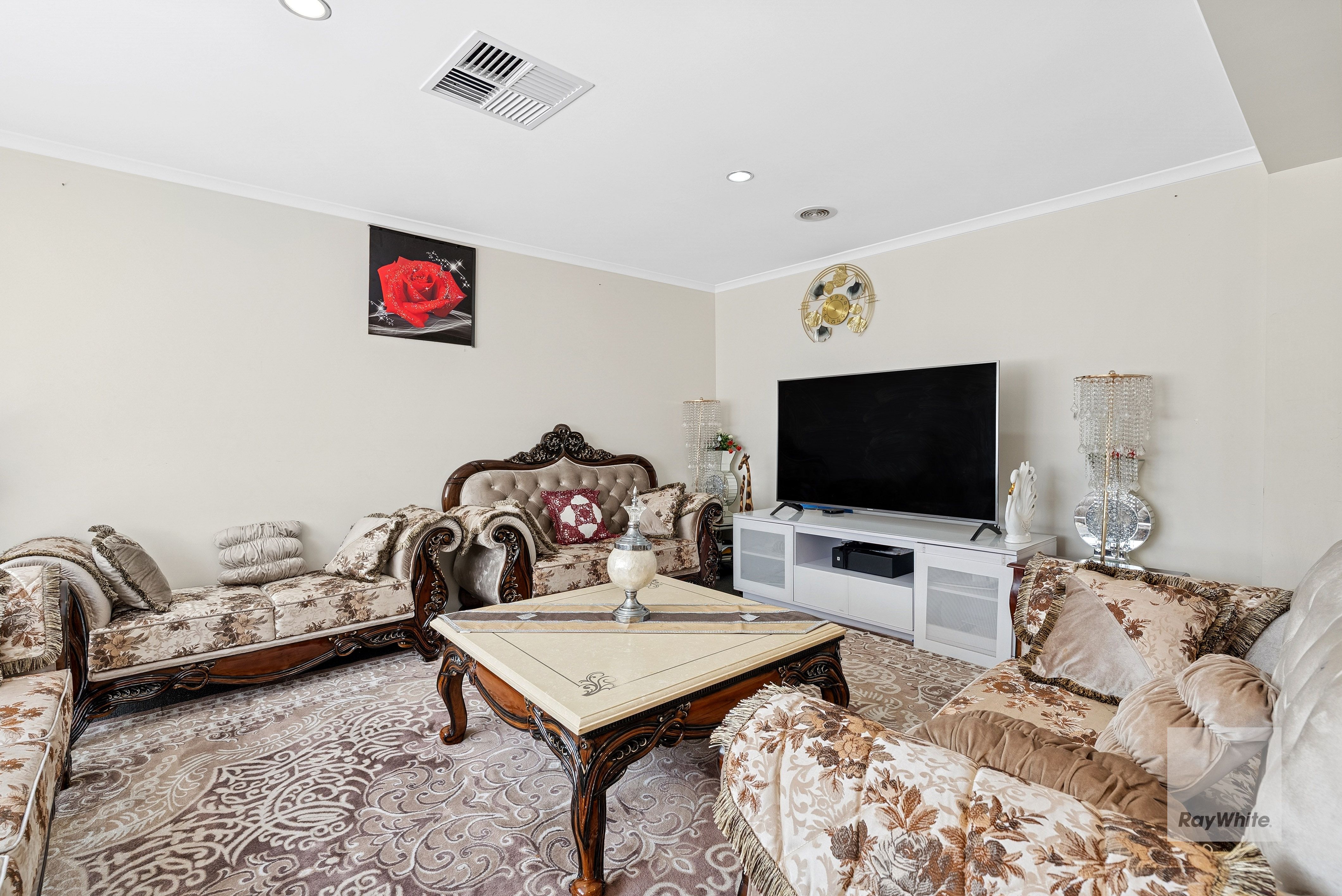 21 York Close, Taylors Hill, VIC 3037