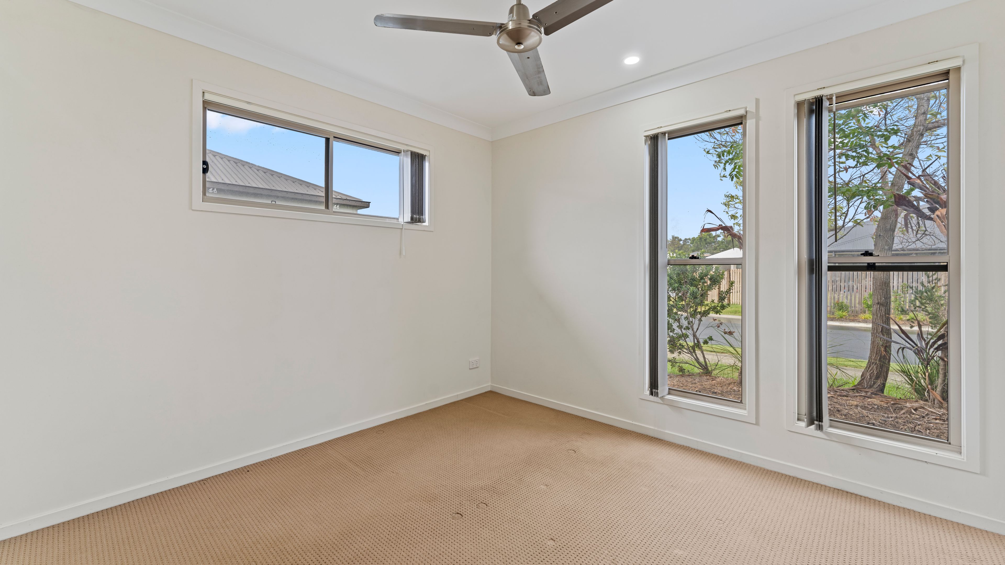 13 Sidney Court, Logan Reserve, QLD 4133