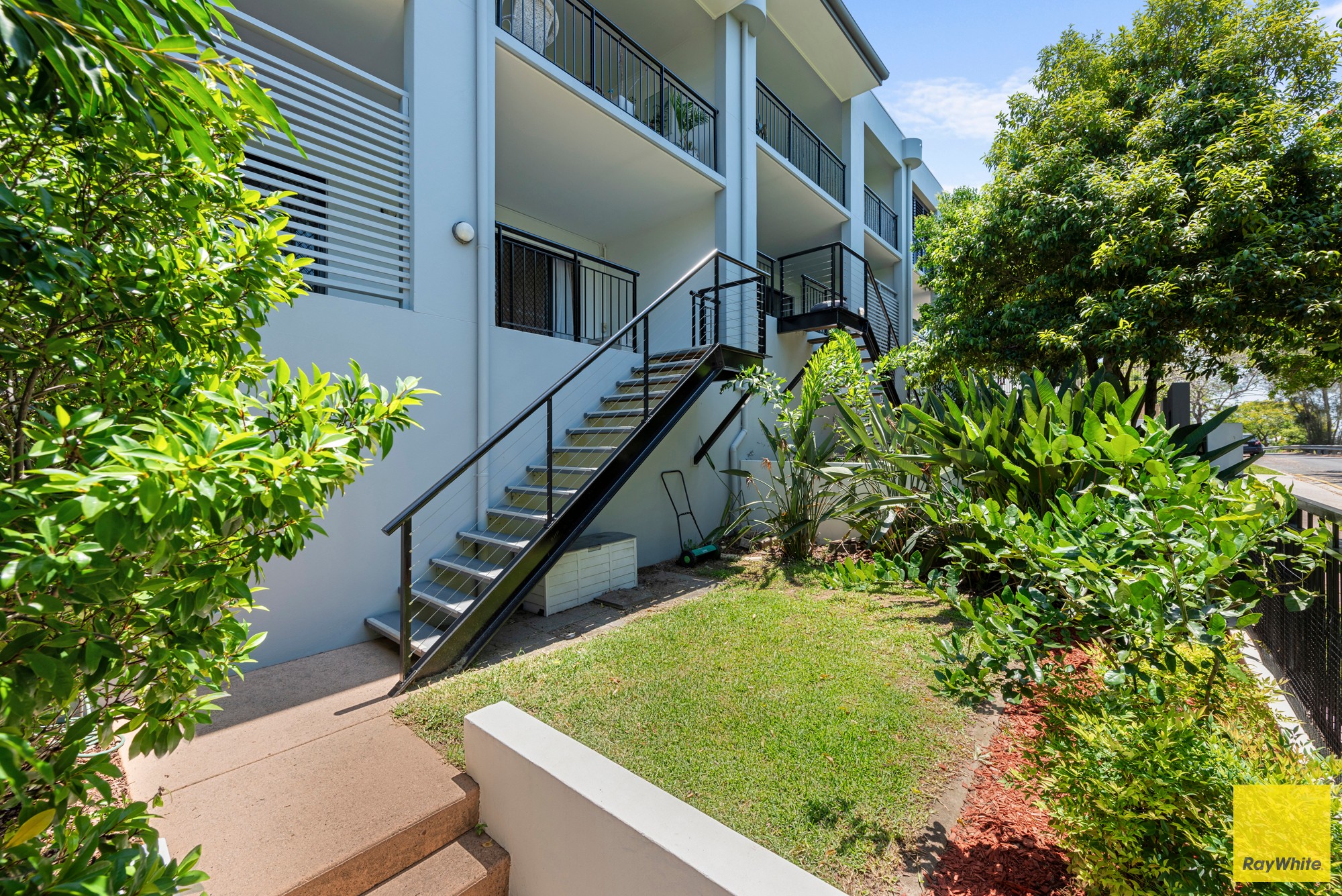 3/70 Norman Crescent, Norman Park, QLD 4170