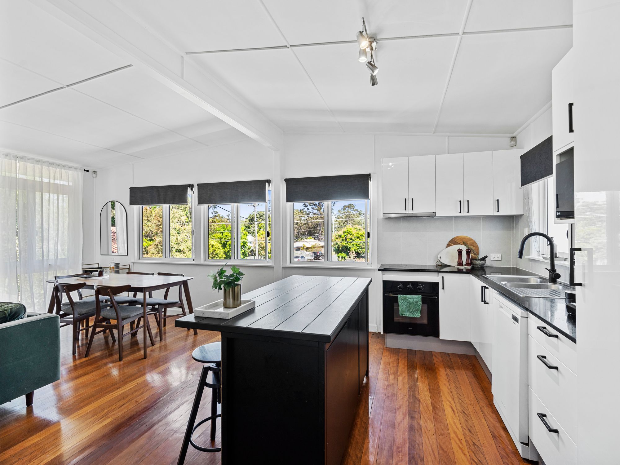 31 Sussex Road, Acacia Ridge QLD 4110