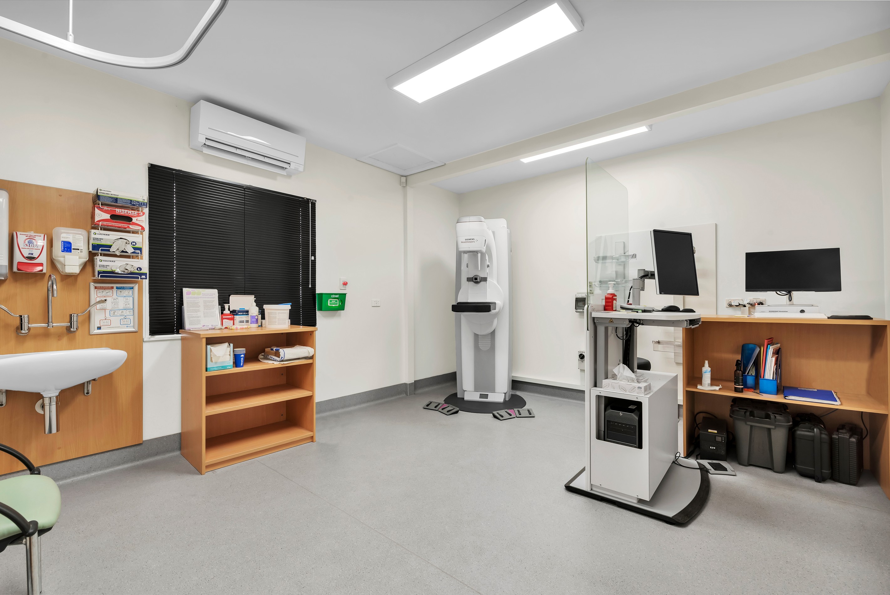 72 Duporth Avenue, Maroochydore, QLD 4558