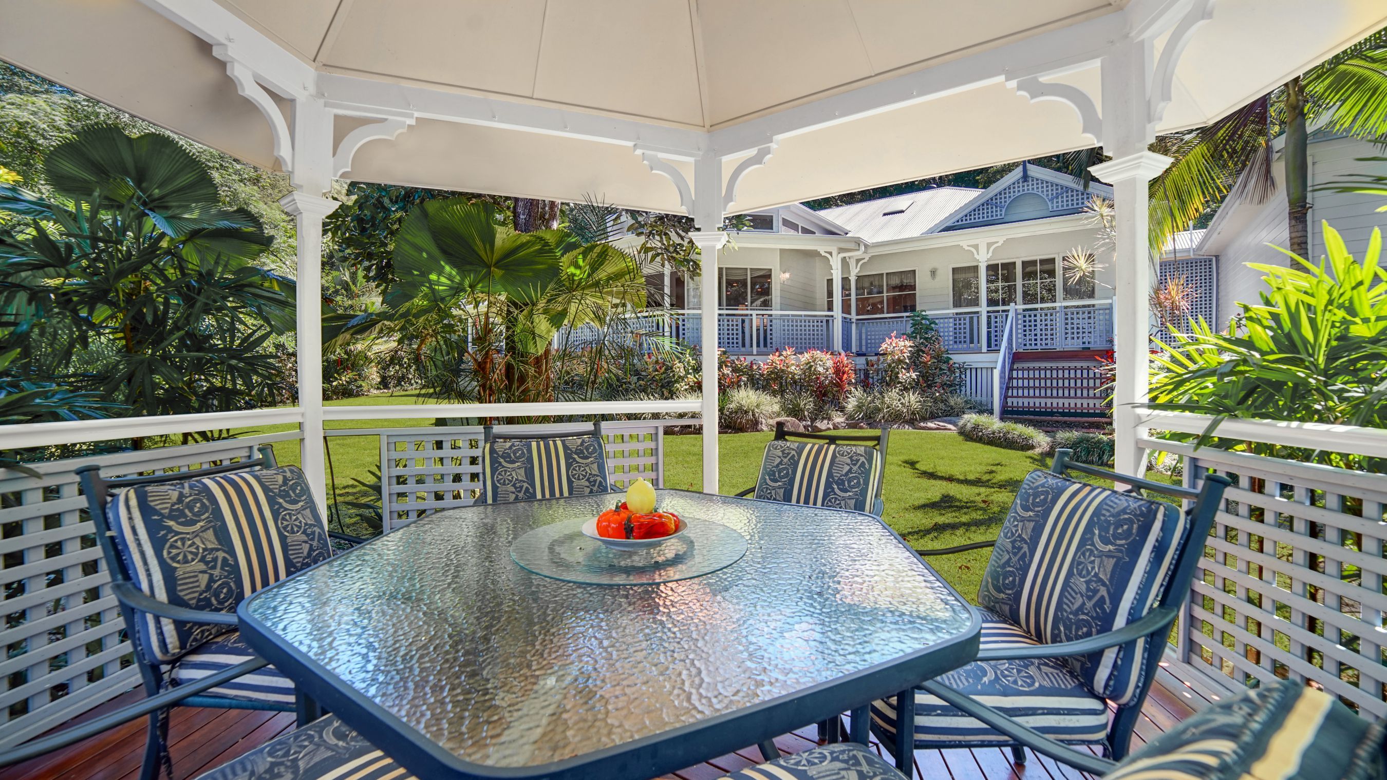 18-20 Woodridge Close, Redlynch, QLD 4870