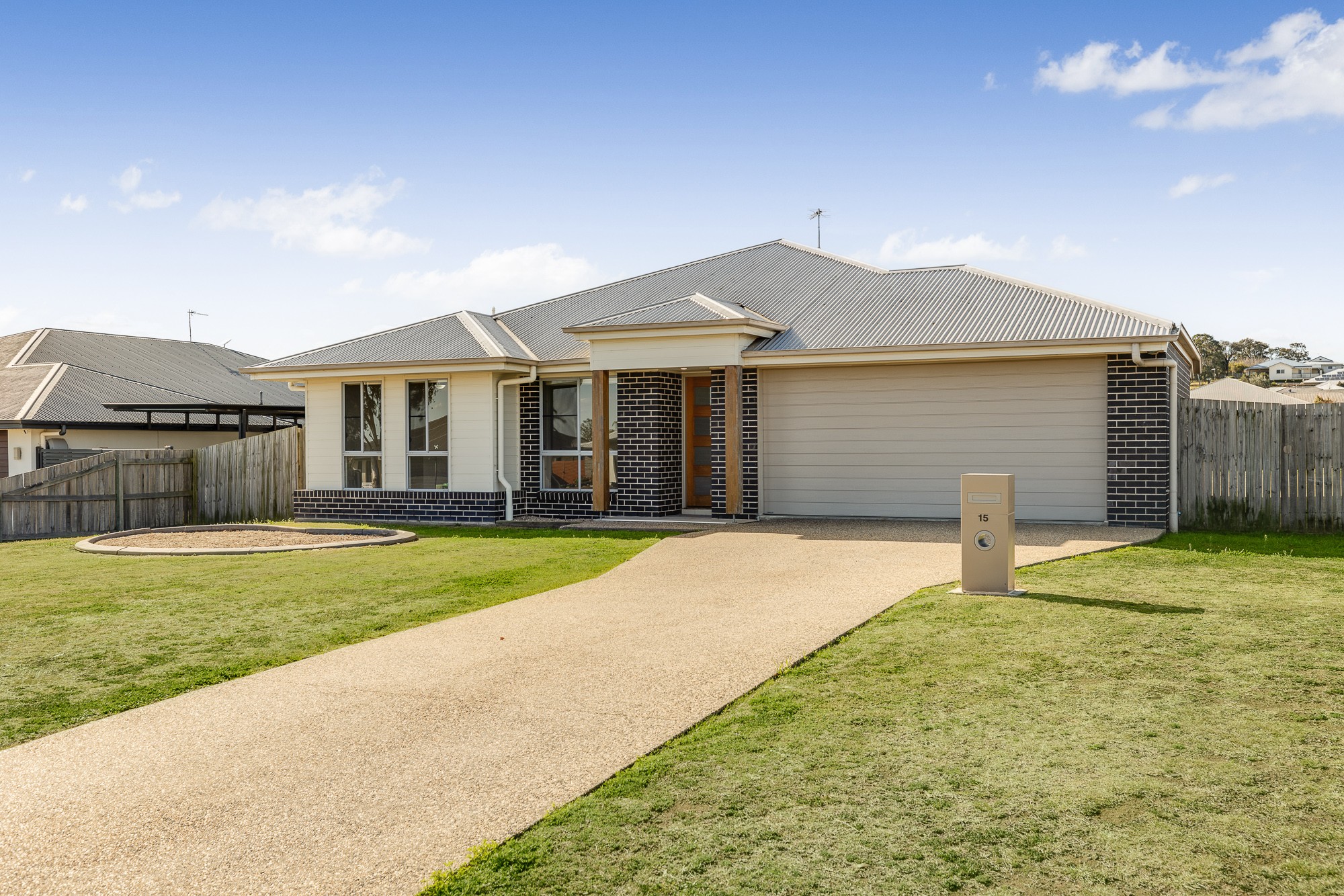 15 McIntosh Street, Westbrook, QLD 4350