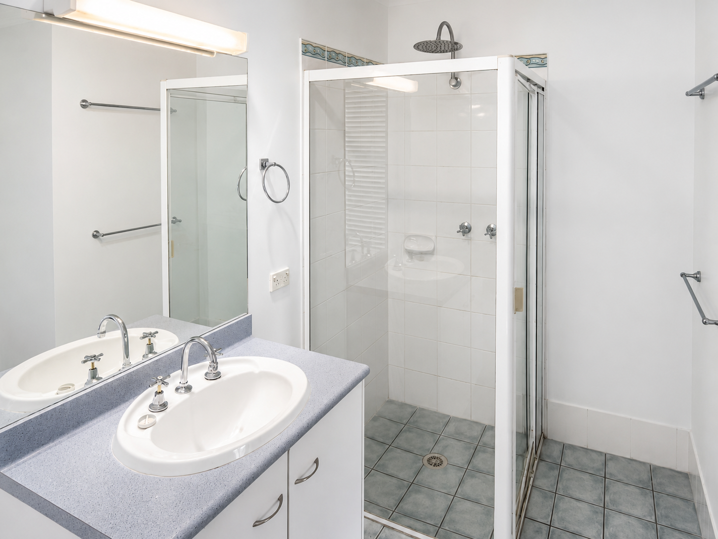 41 Plateau Crescent — photo 12 of 26