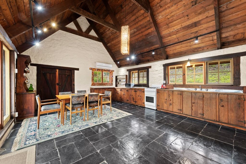 50 Flora Crescent, St Andrews, VIC 3761