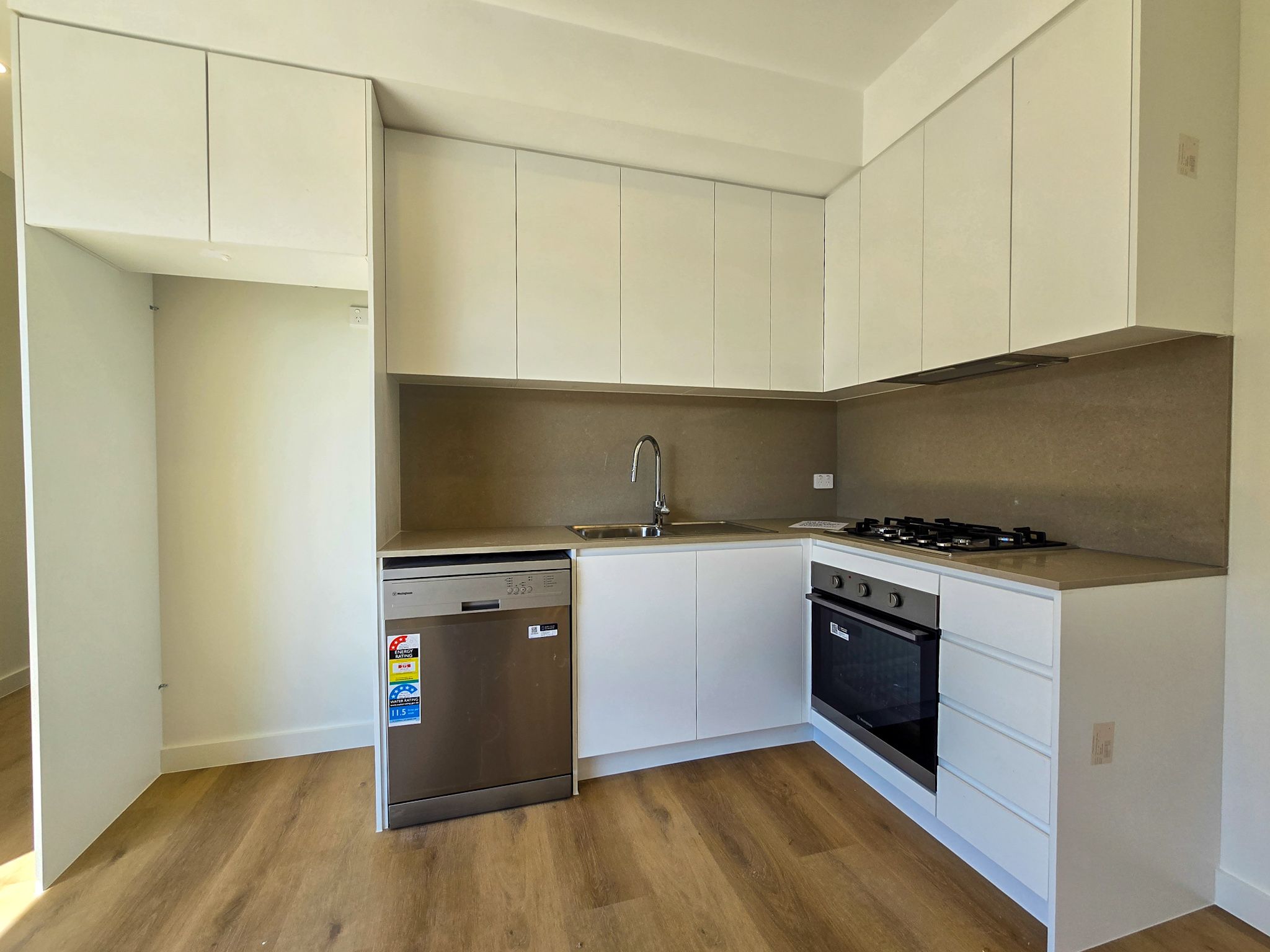 8a Rosedale Street, Tahmoor, NSW 2573