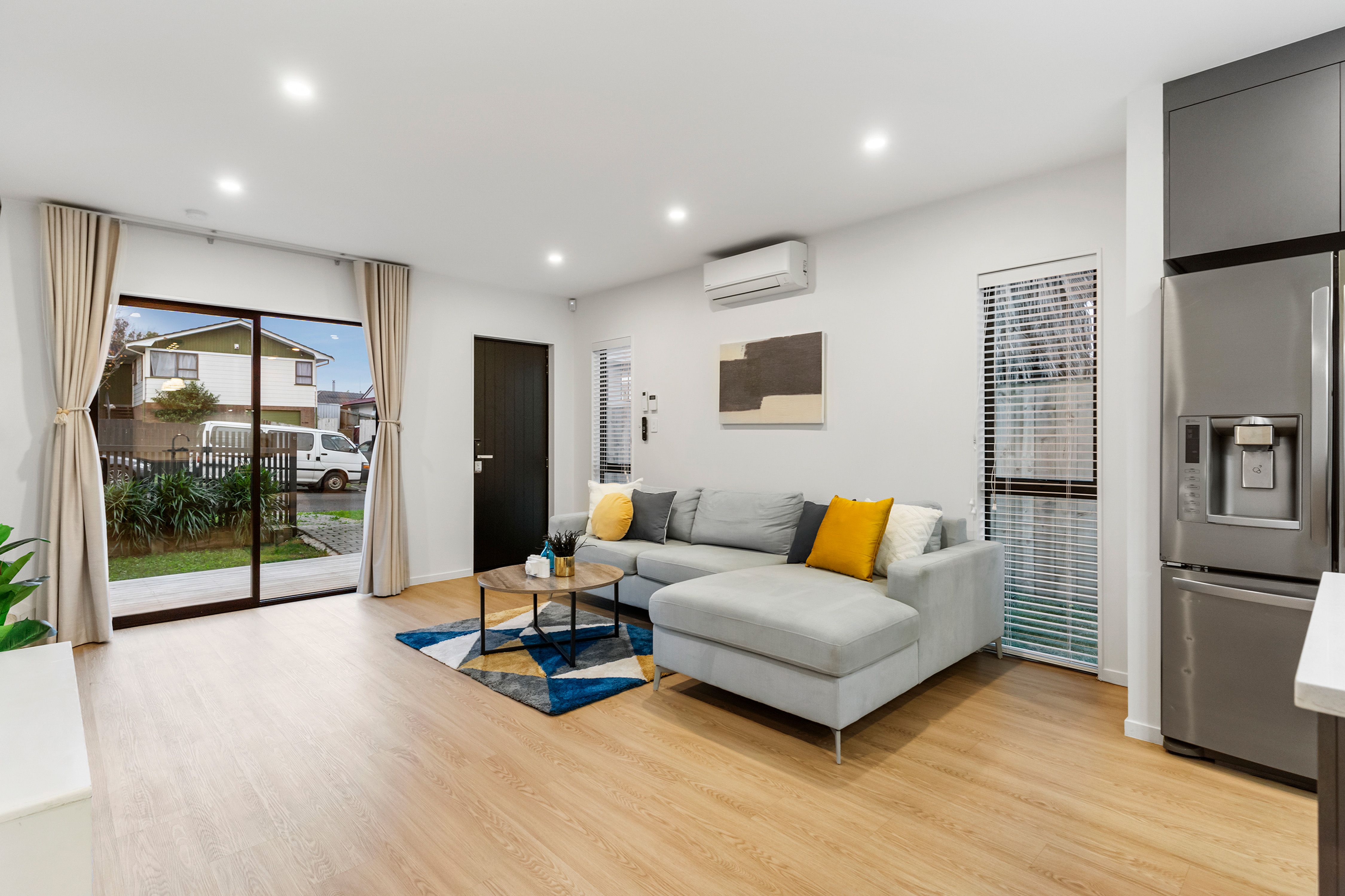 64A Rosewarne Crescent, Glendene, Waitakere City