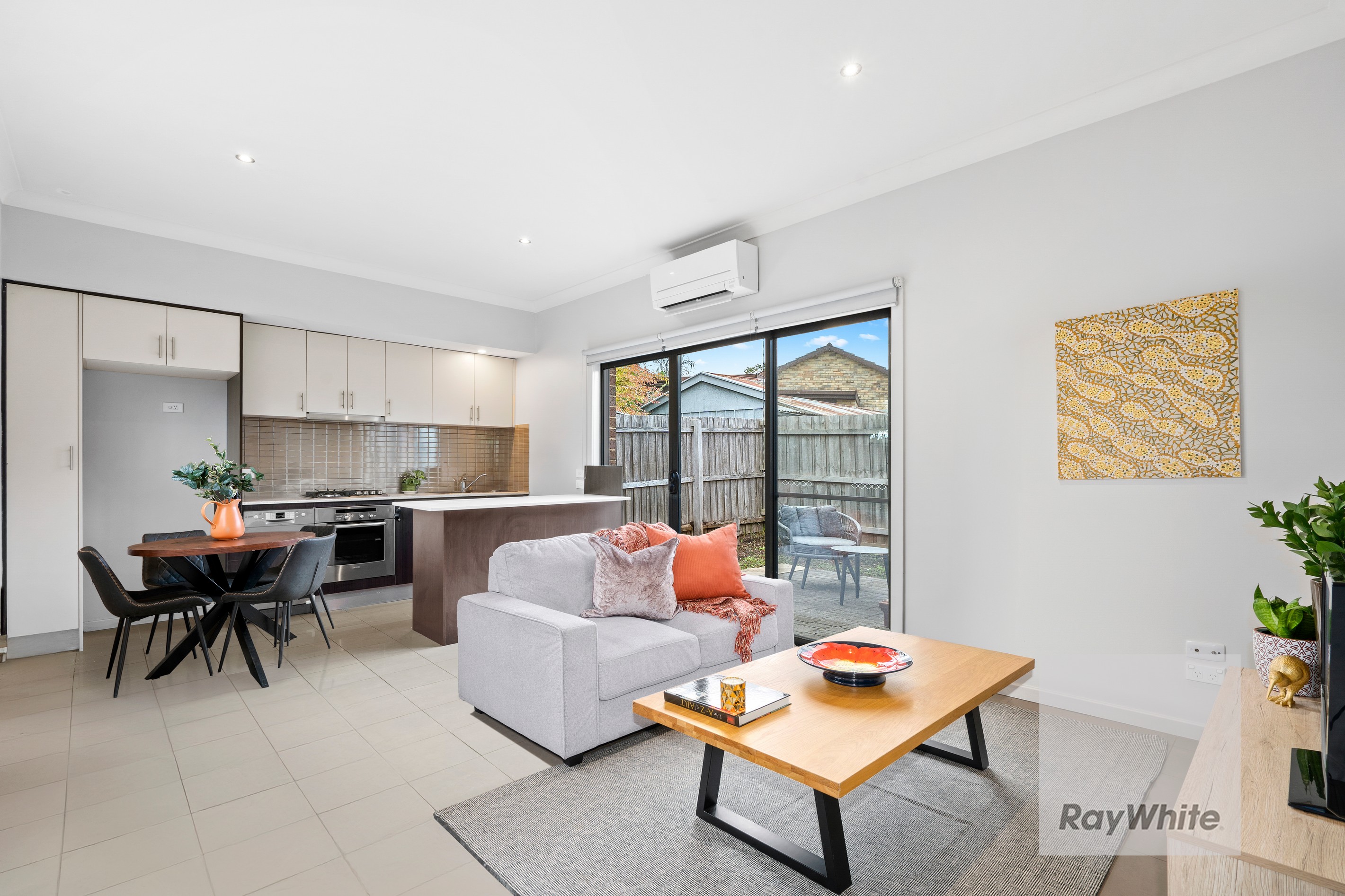4/37 Cash Street, Kingsbury, VIC 3083