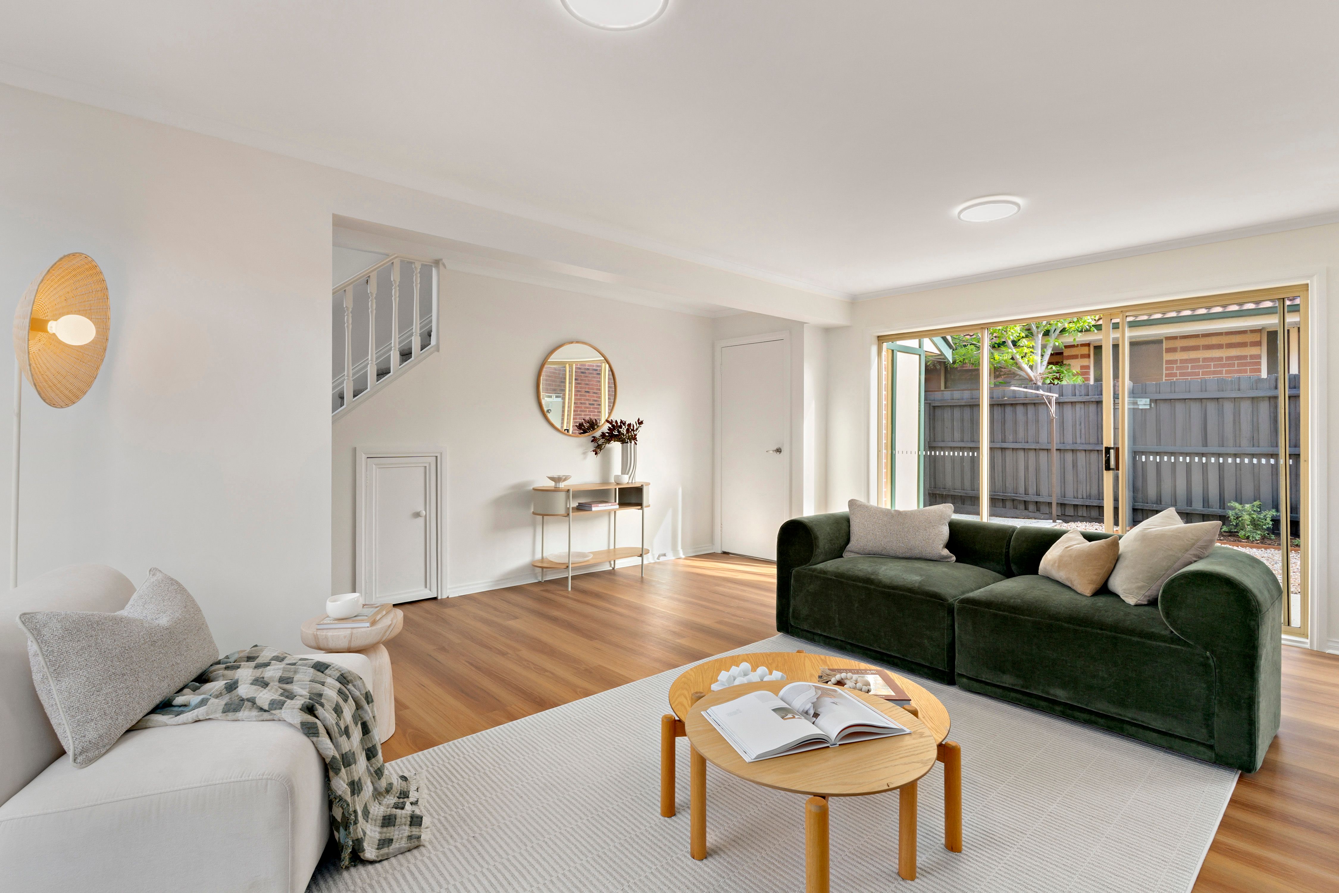 2/21 Watt Street, Sunshine, VIC 3020