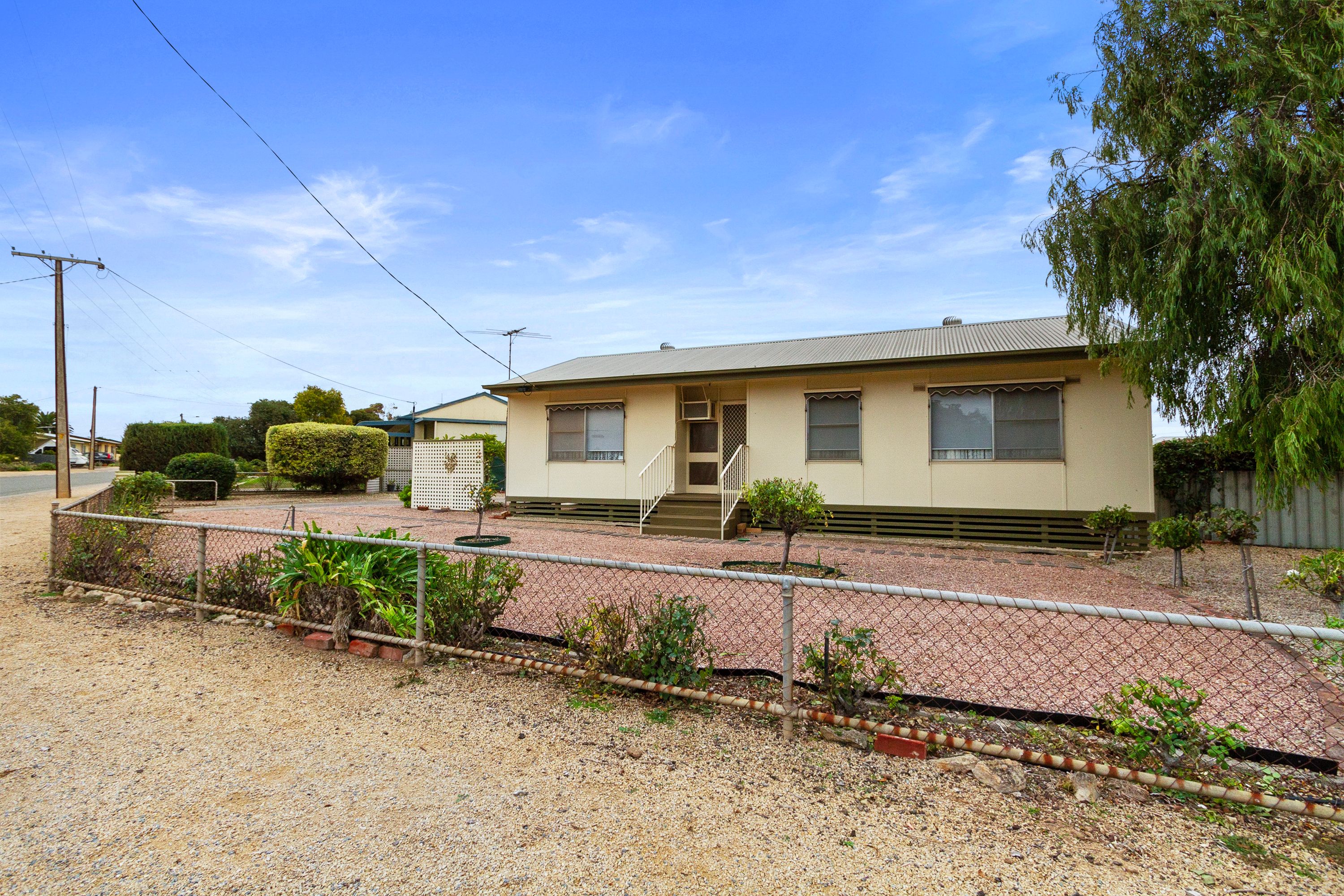 6 The Crescent, Ardrossan, SA 5571