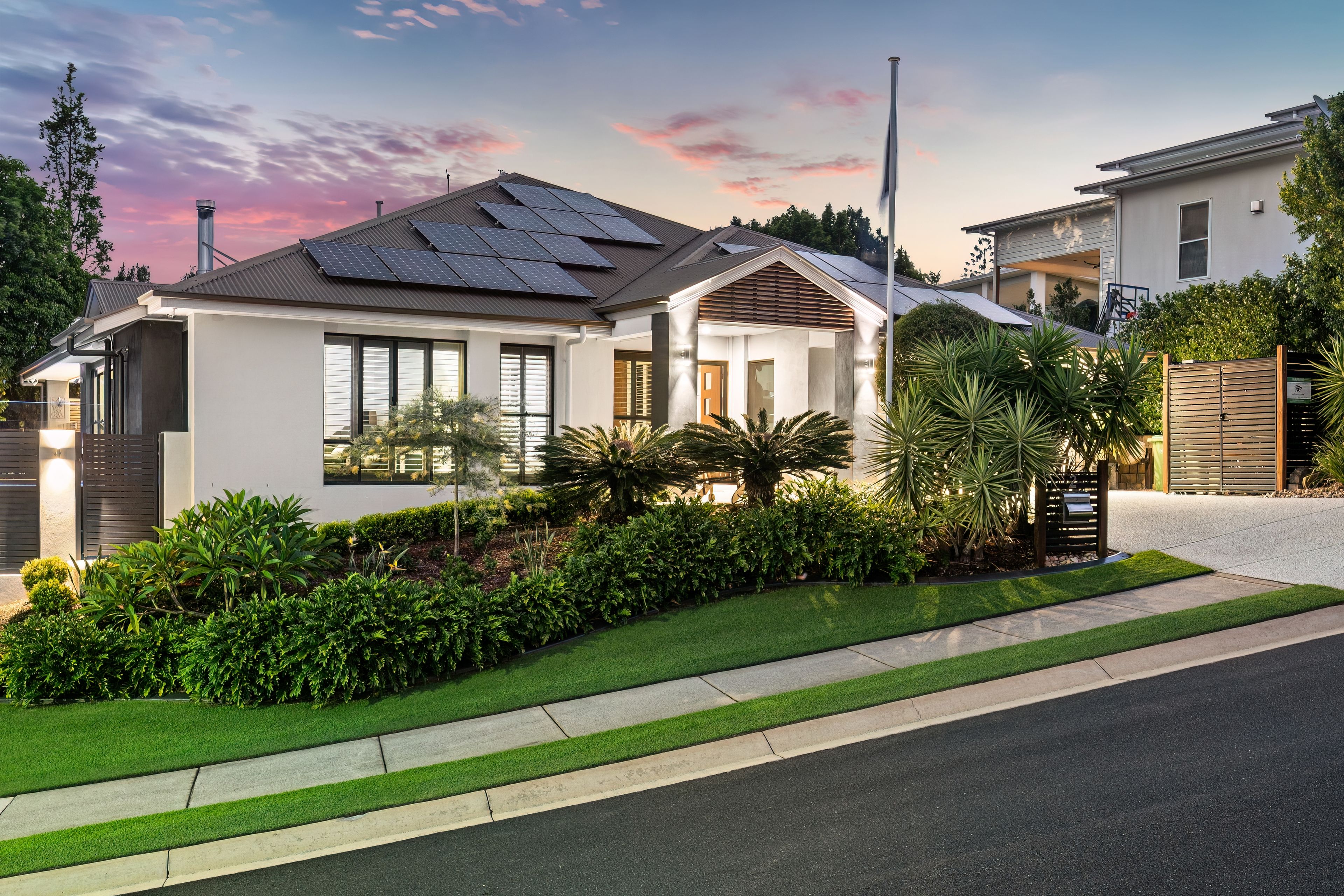 2 Cedarwood Place, Brookwater, QLD 4300