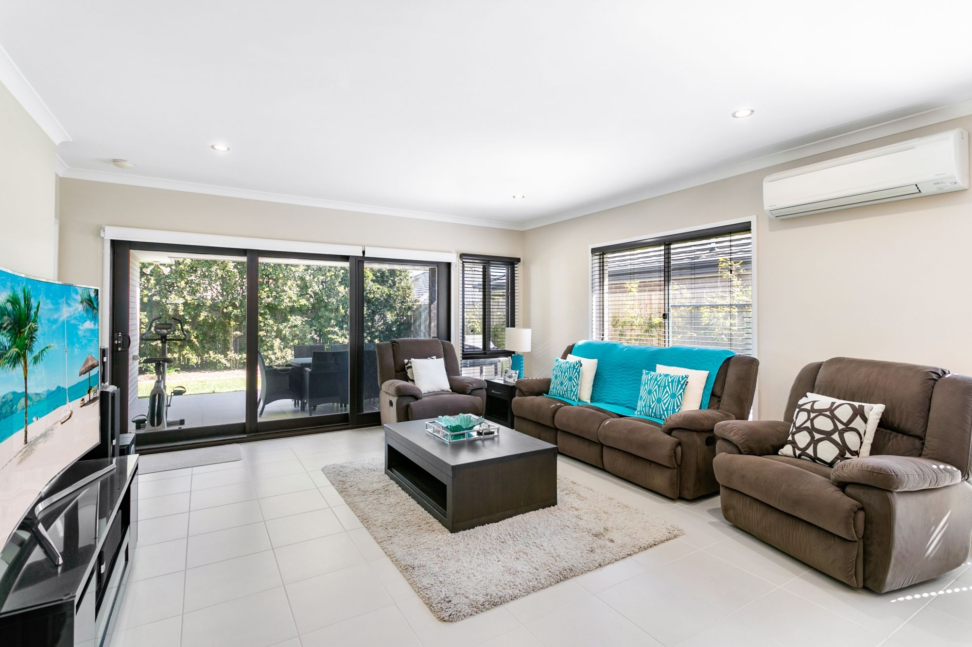 37 Wallarah Parade, North Lakes, QLD 4509