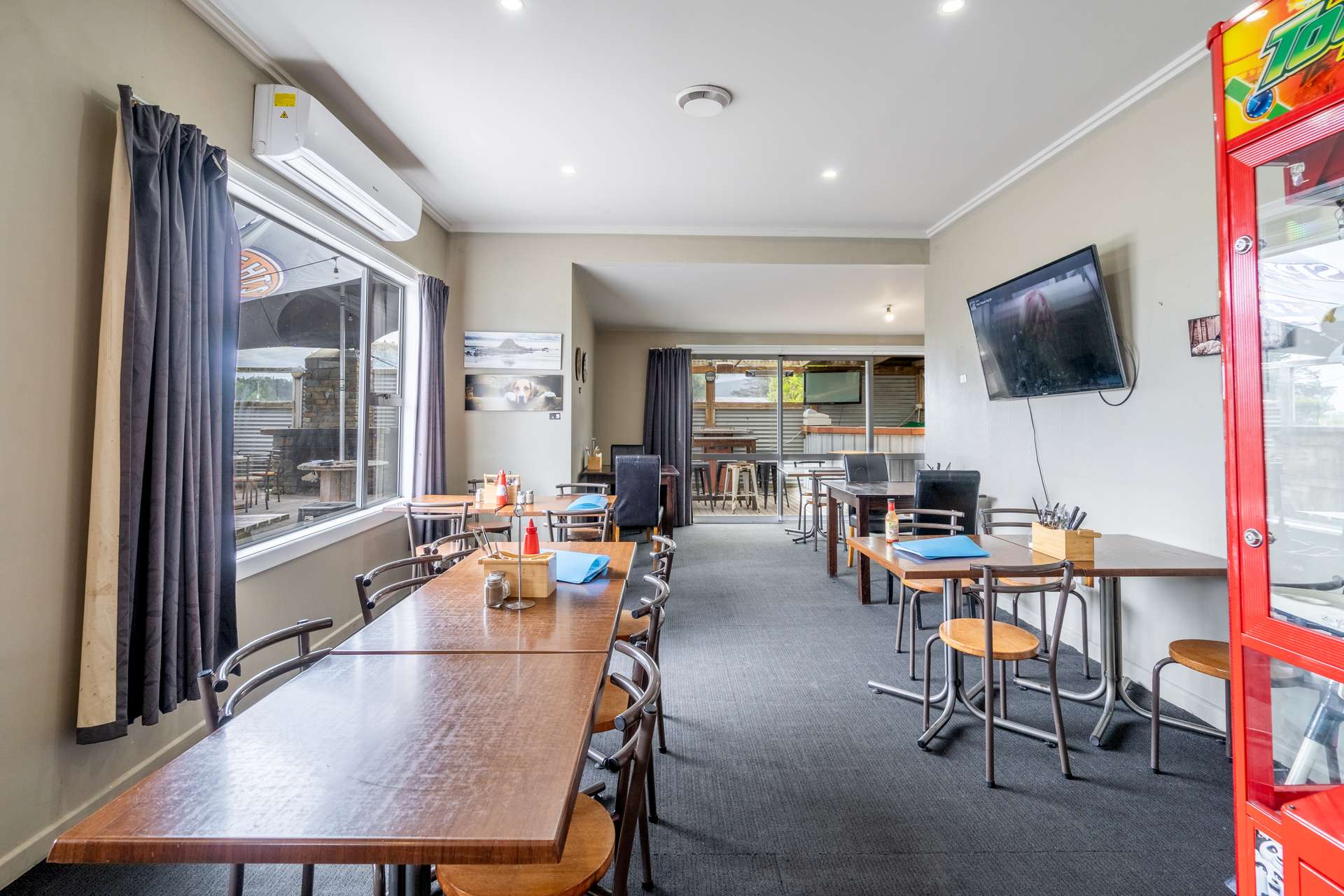 15 Colac Bay Road photo 7