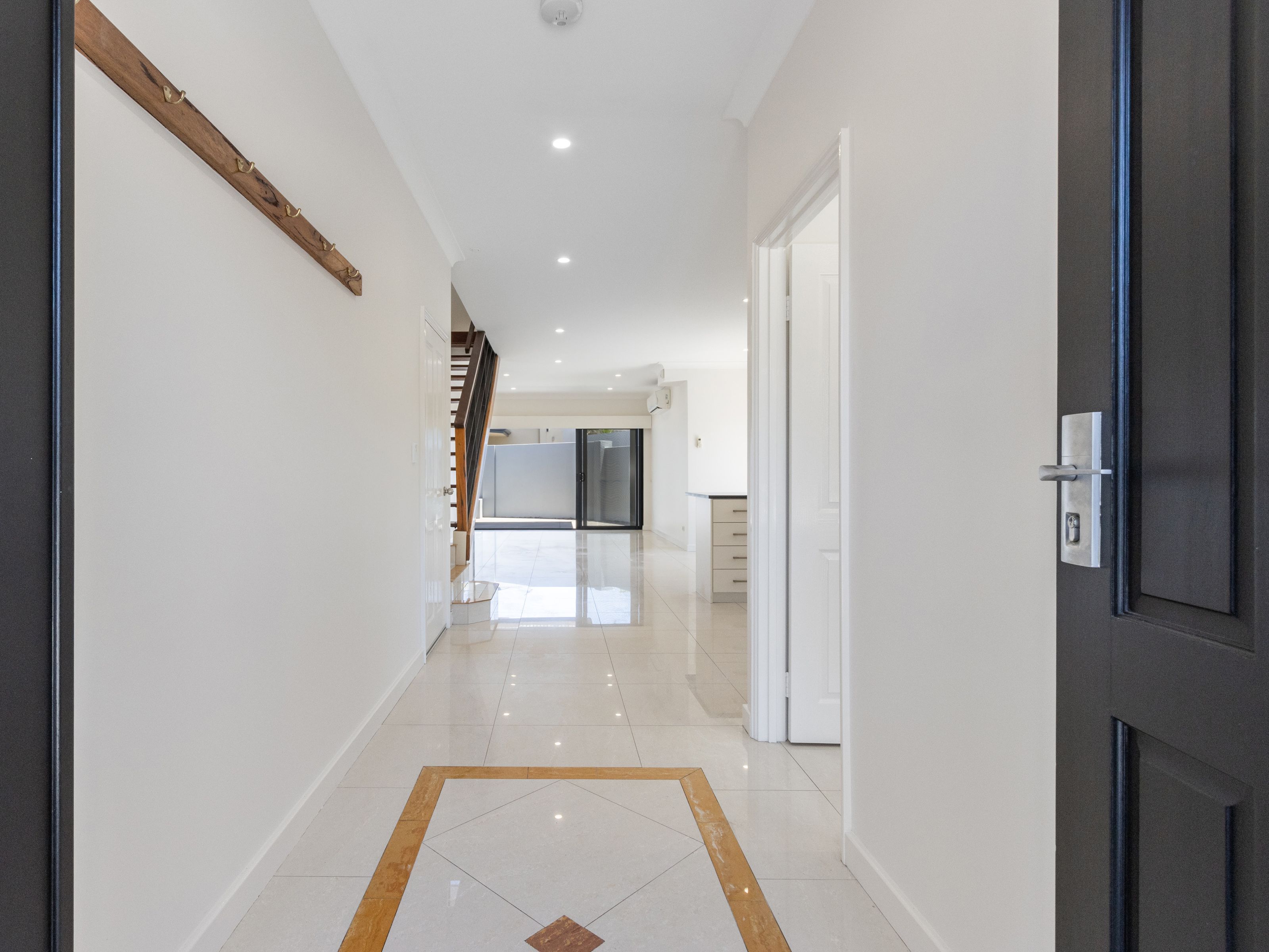 2/45 Dumond Street, Bentley, WA 6102