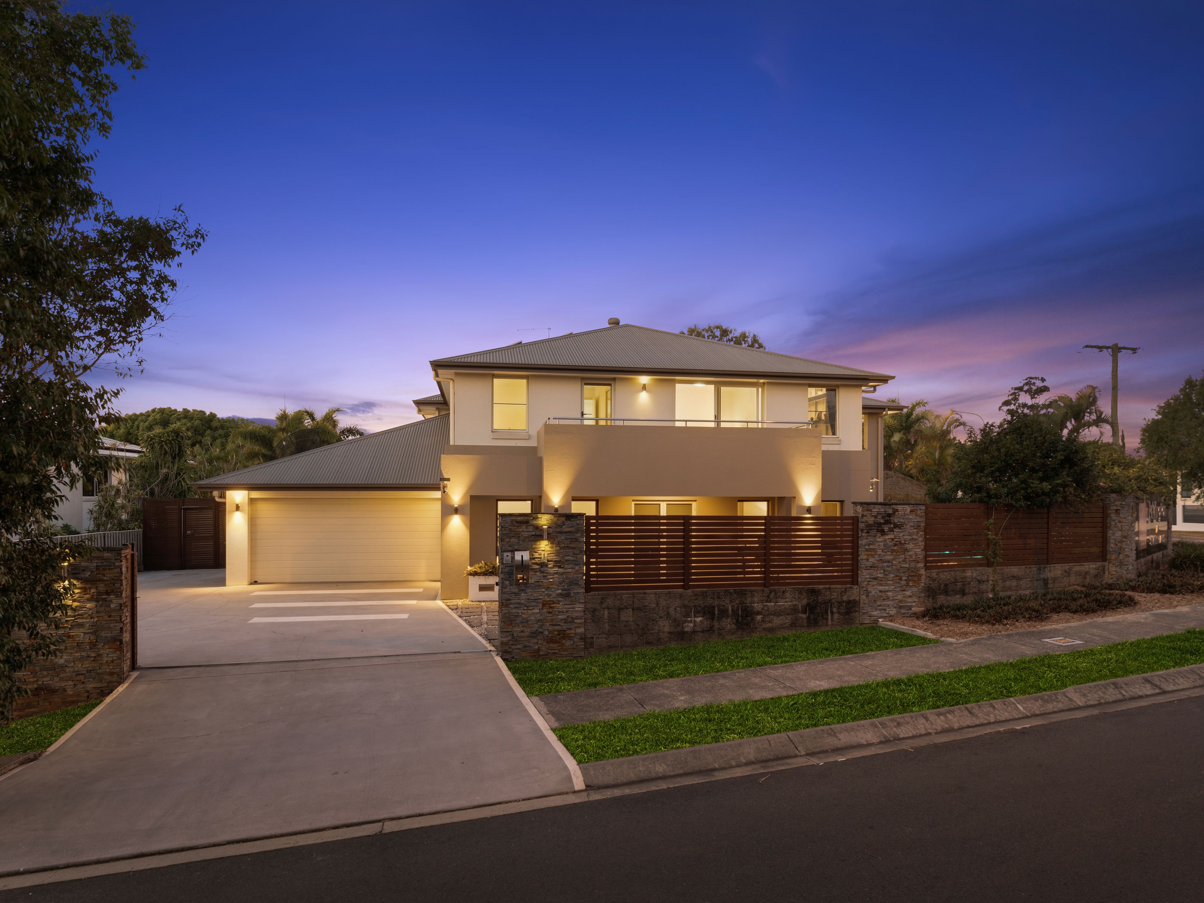 1 Henderson Street — photo from Ray White Sunnybank Hills