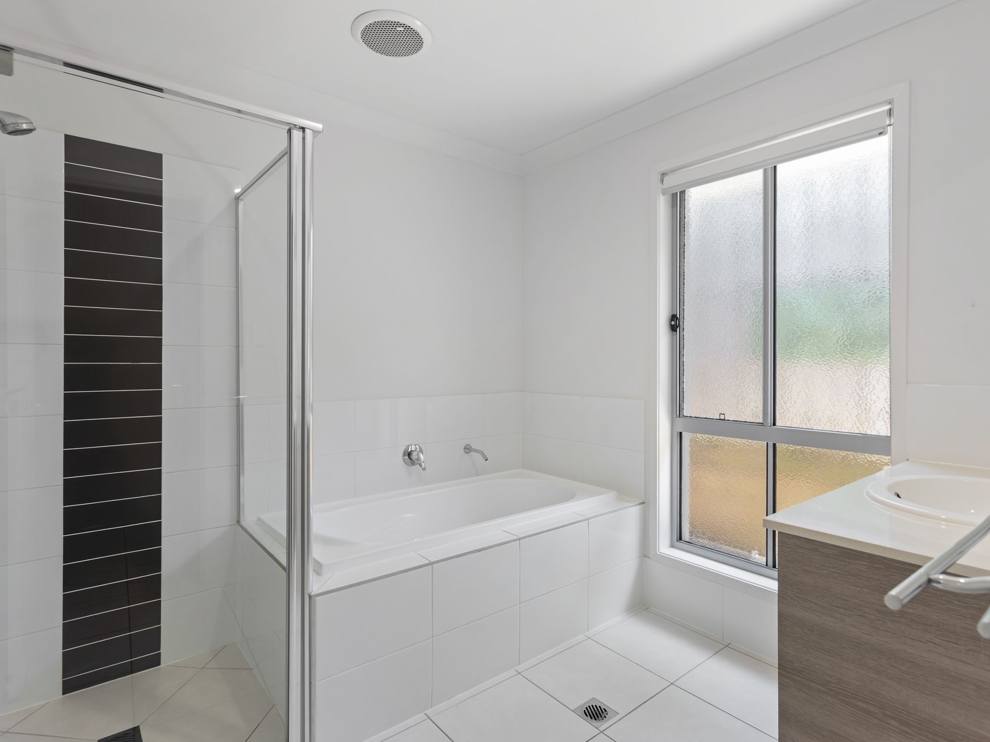 41 Stephens Street — photo 8 of 12