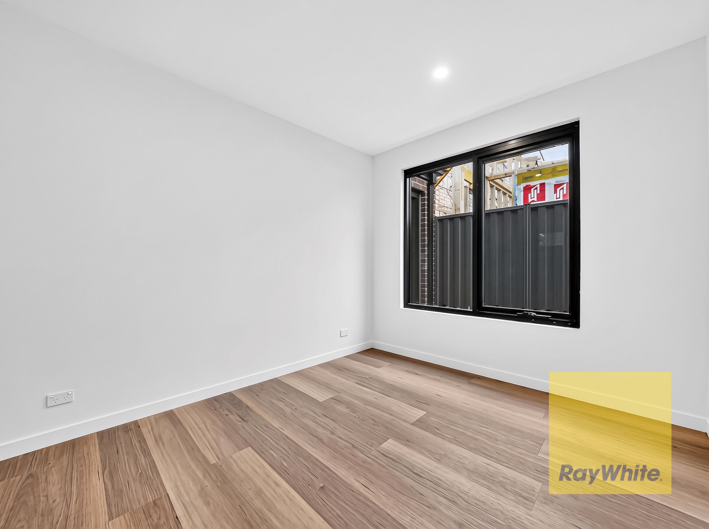 10 Cormac Way — photo 6 of 29