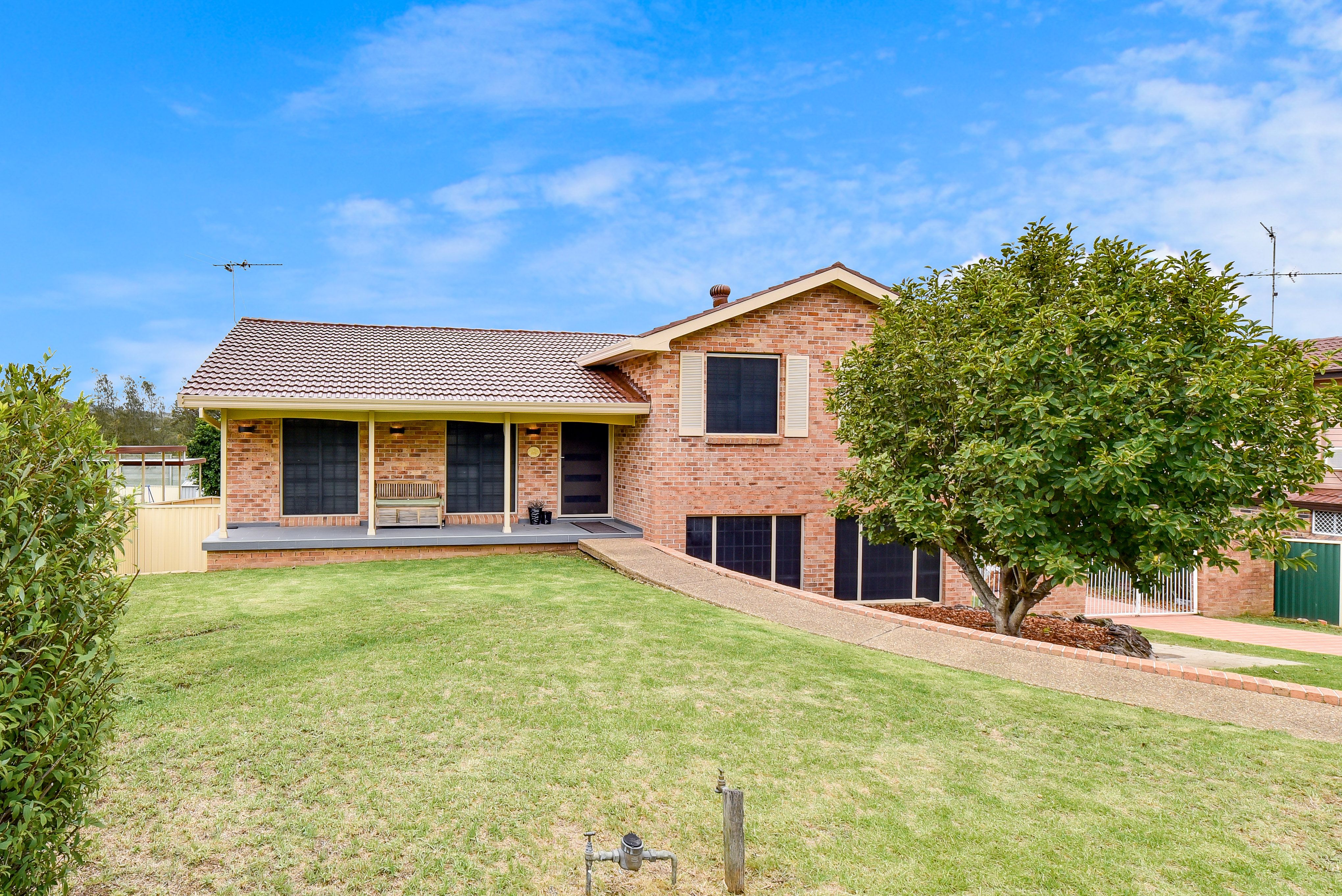 16 Warriewood Street, Woodbine, NSW 2560