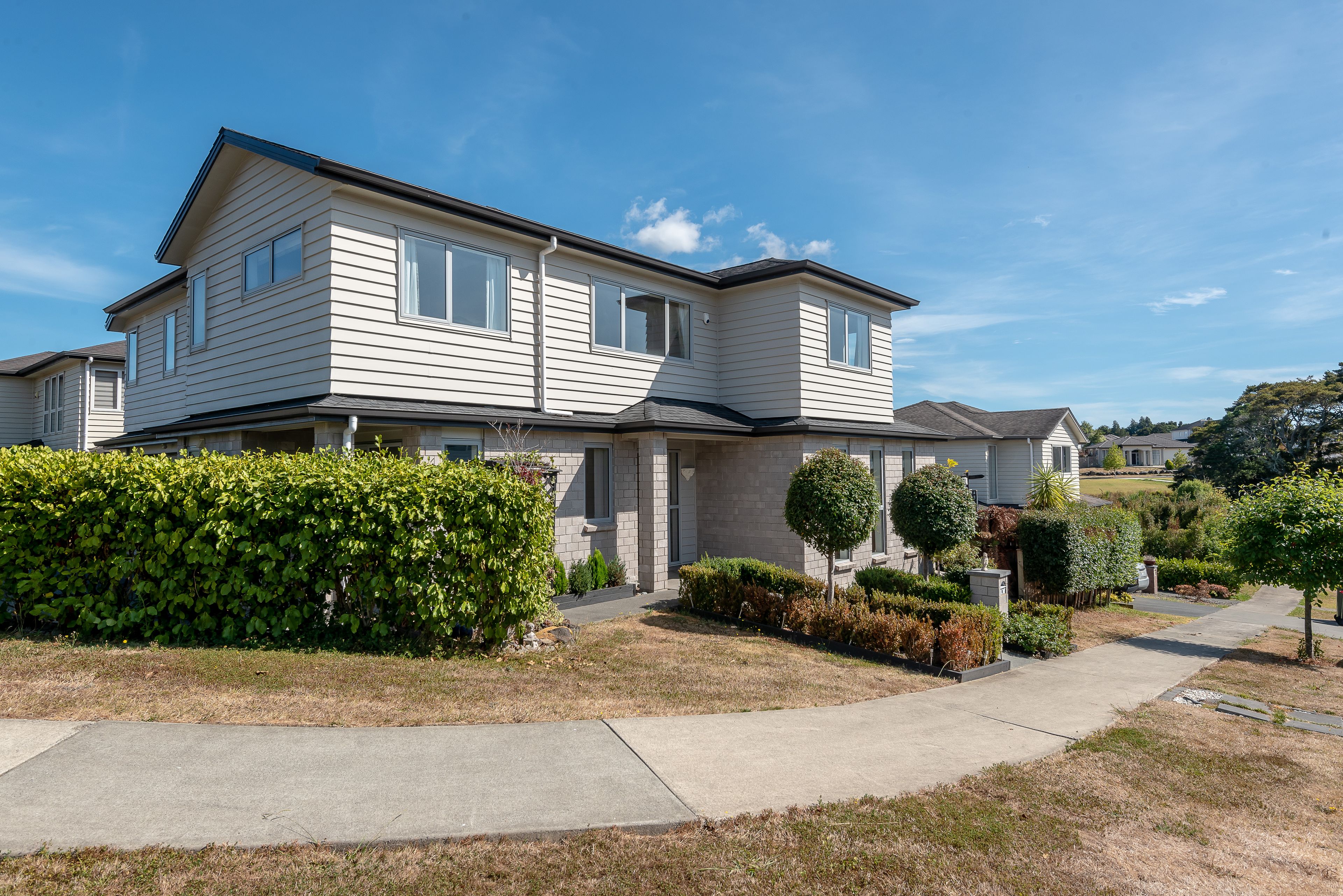 14 Conti Drive, Flat Bush, Manukau City