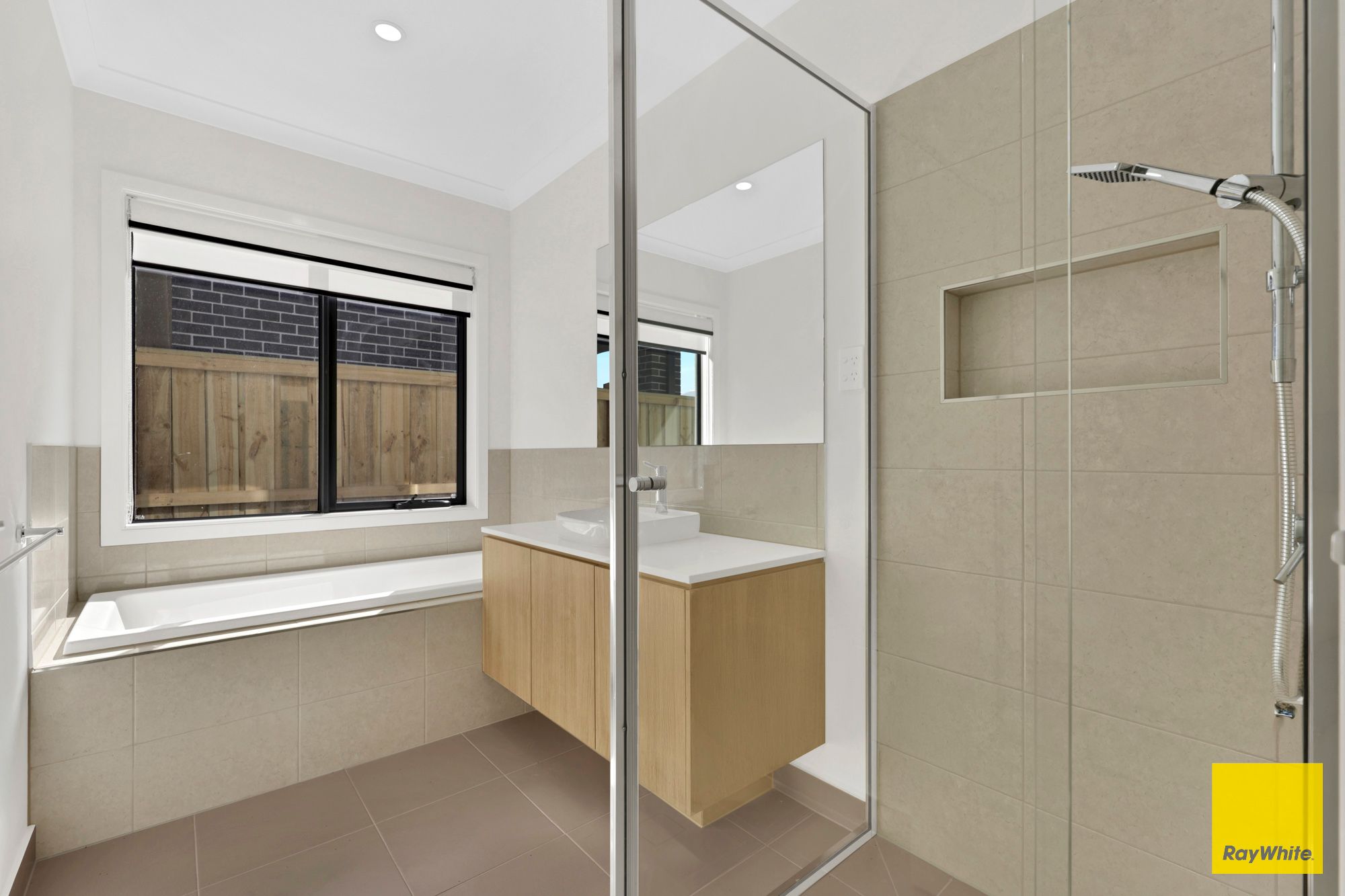5 Conway Street — photo 10 of 11