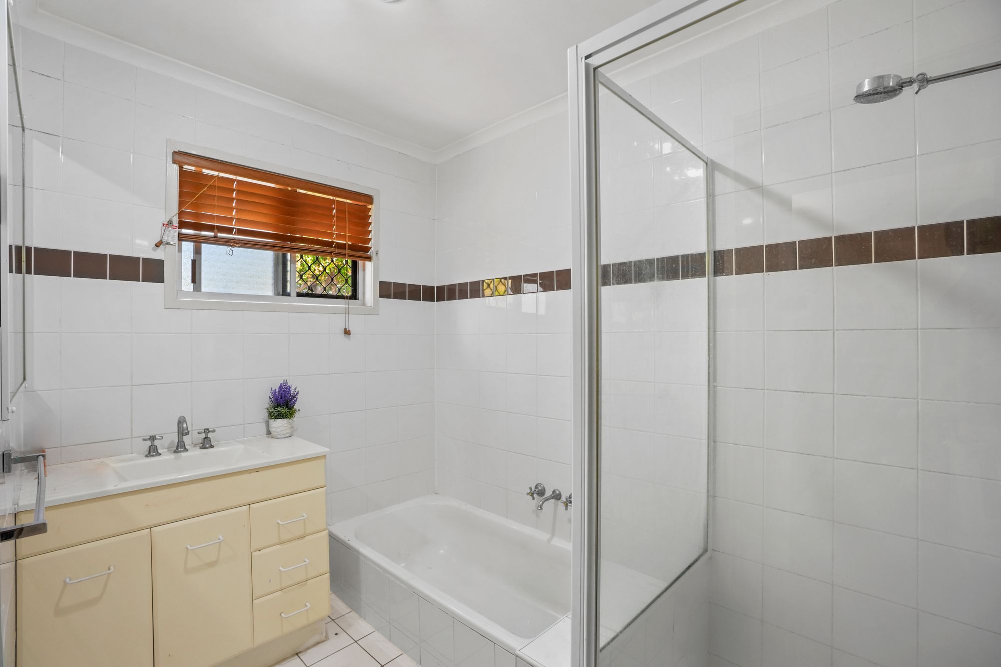 17 Macarthur Crescent — photo 9 of 21