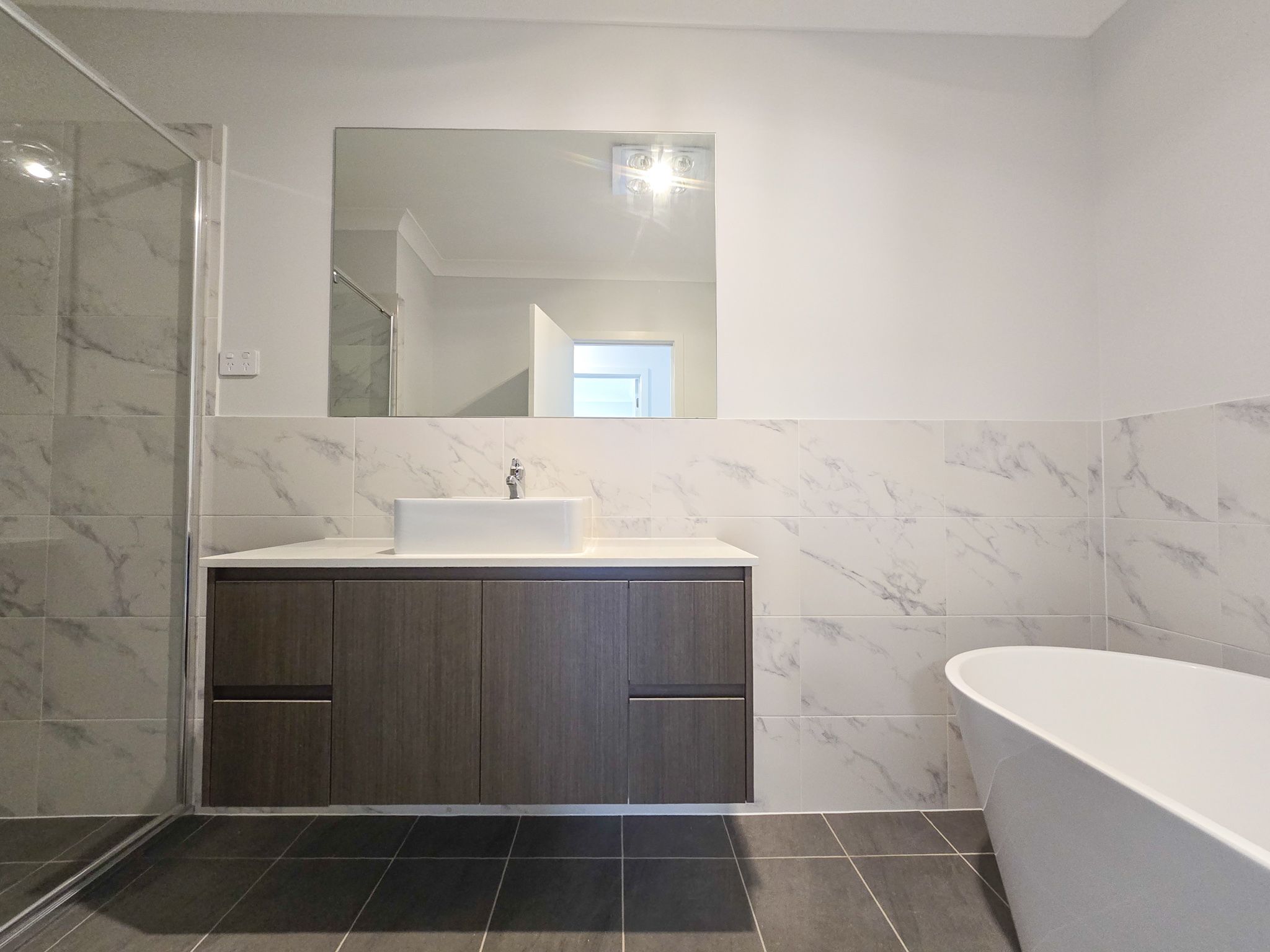 16 Mallee Crescent — photo 11 of 11