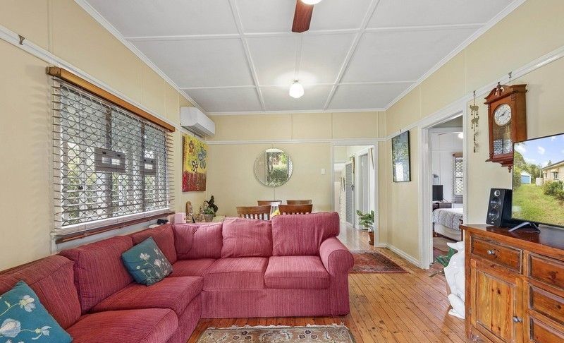 37 Beattie Street, Kallangur, QLD 4503