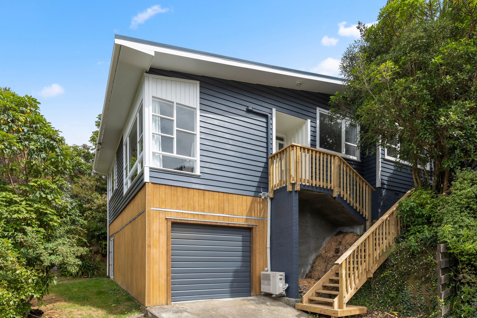 23 Lowry Crescent, Stokes Valley, Lower Hutt City