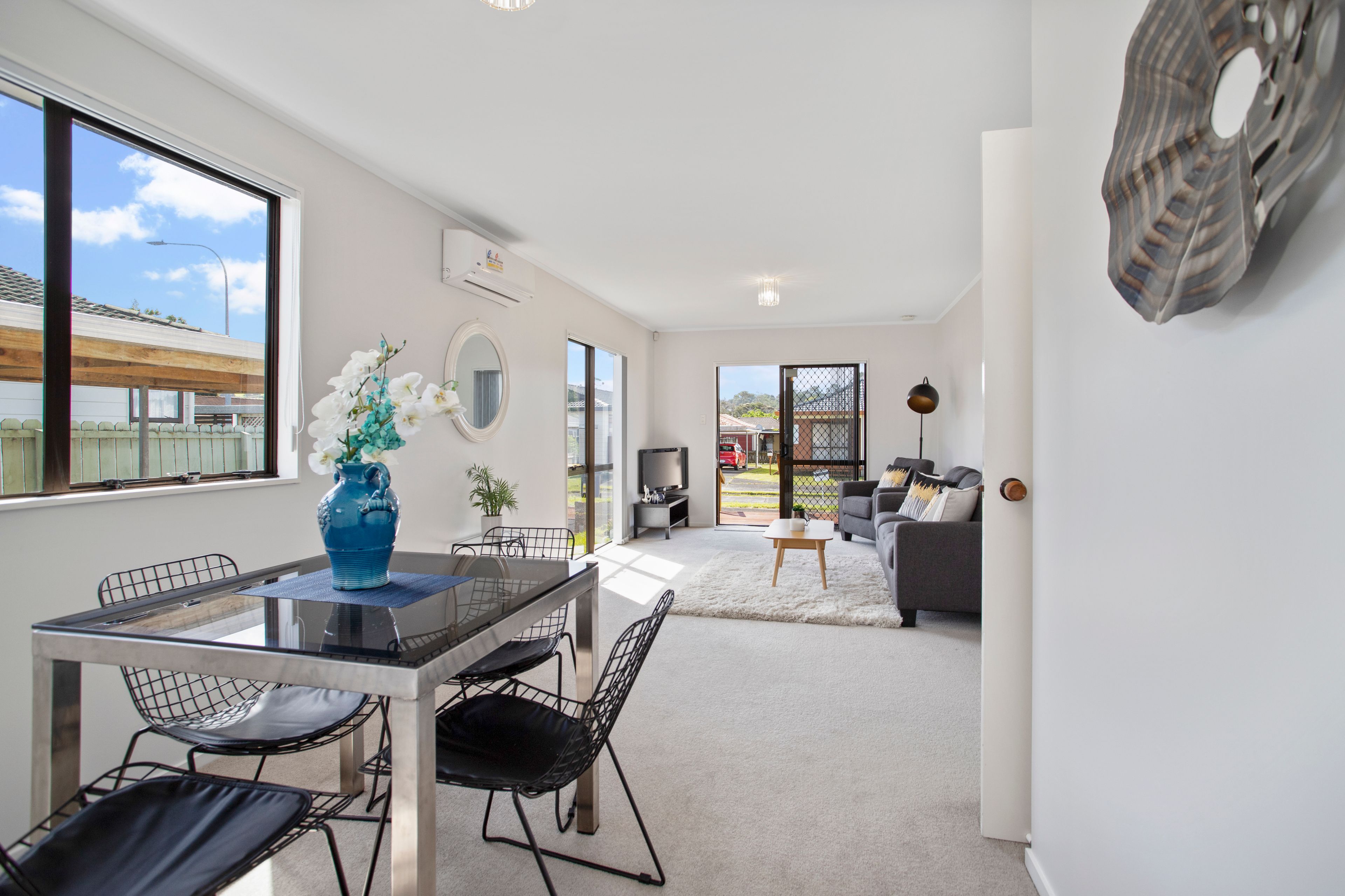 2/217 Waitemata Drive, Ranui, Waitakere City