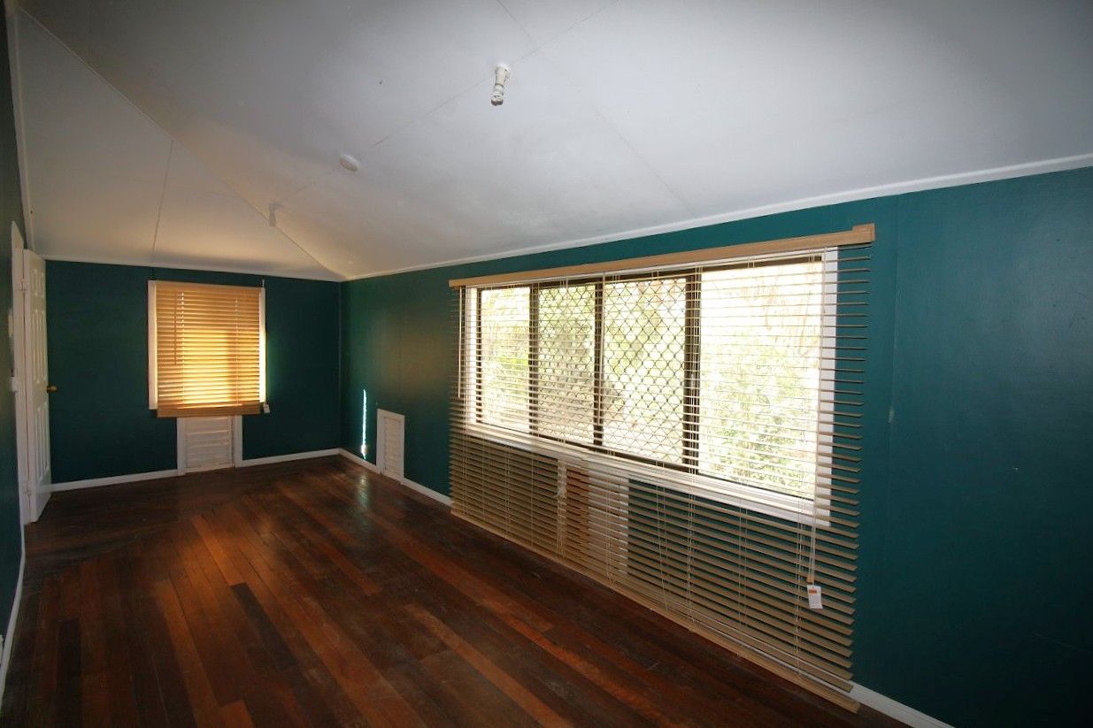 4 Aplin Street — photo 9 of 20
