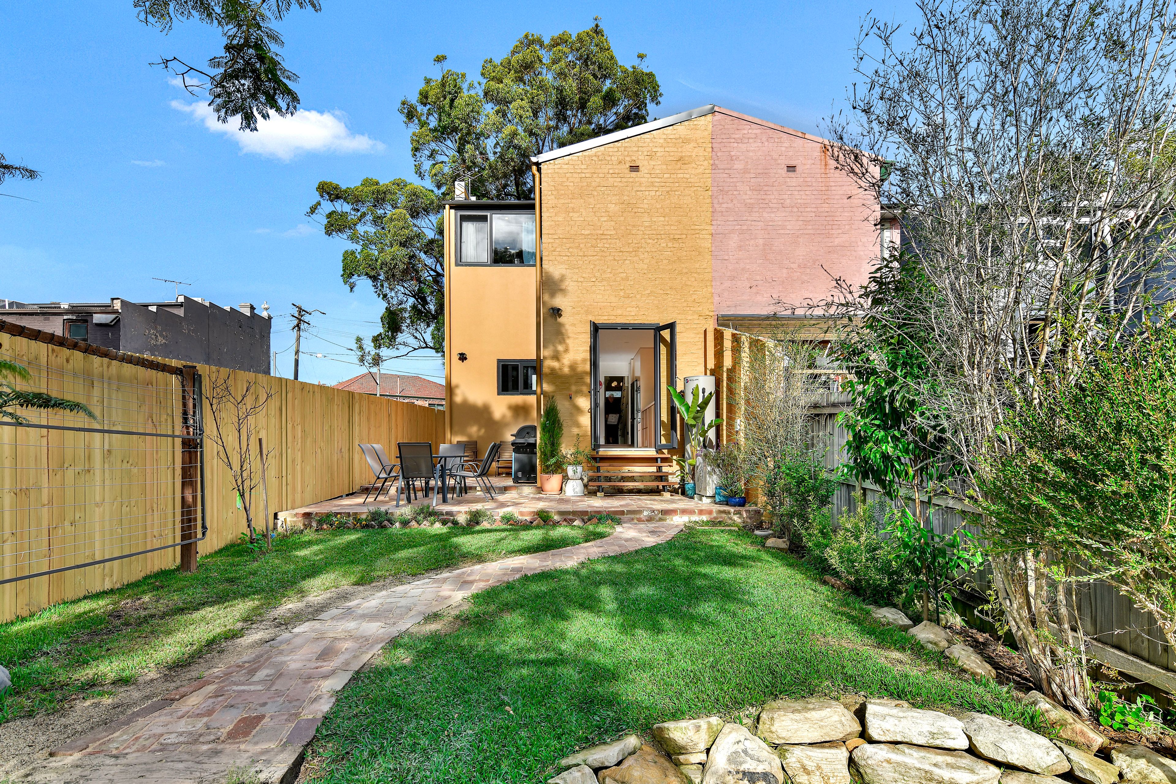263 Stanmore Road — photo 8 of 8