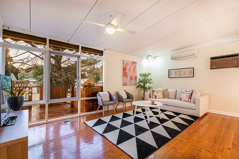 18 Park Boulevard, Ferntree Gully, VIC 3156
