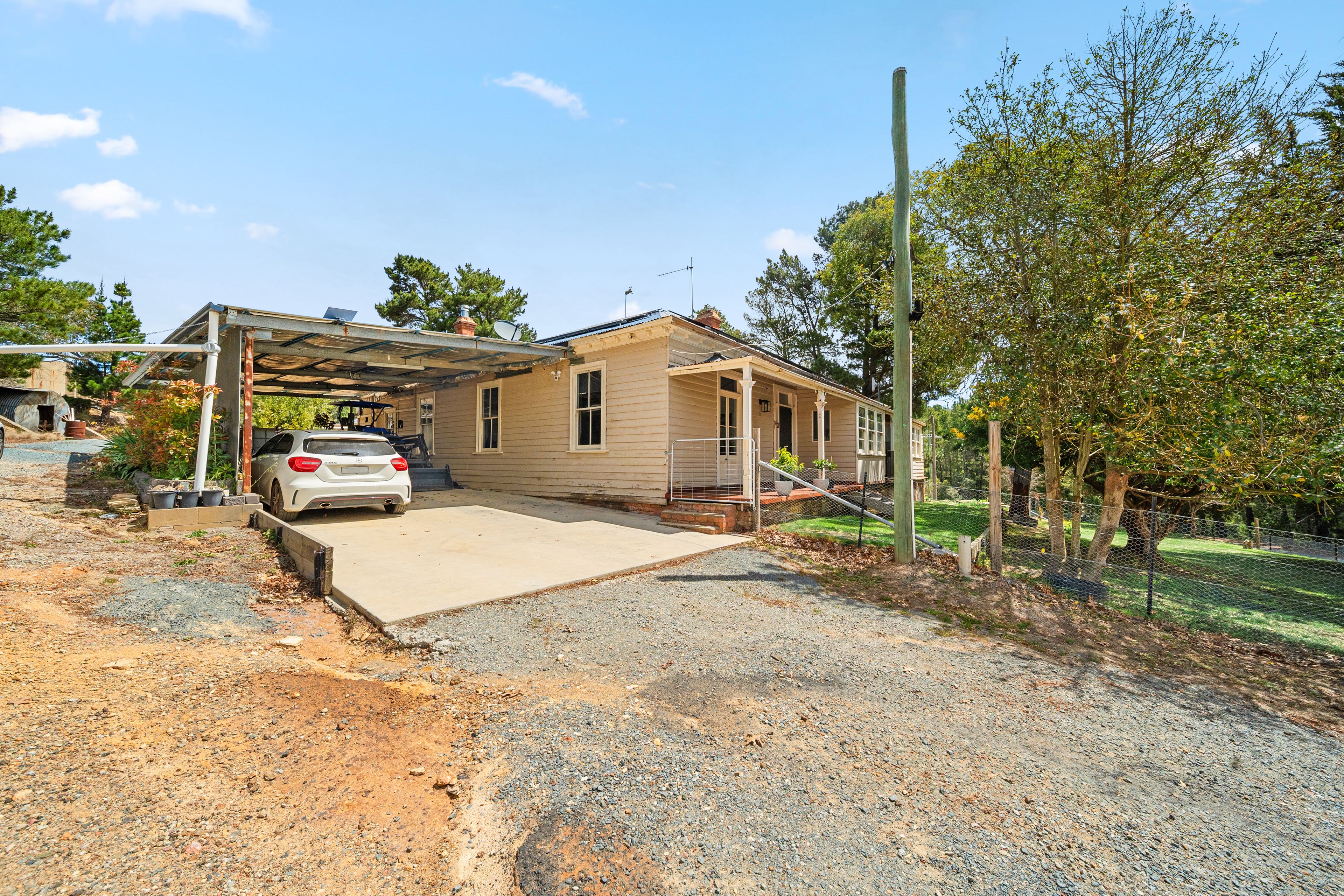 5 Old Mines Road, Captains Flat, NSW 2623