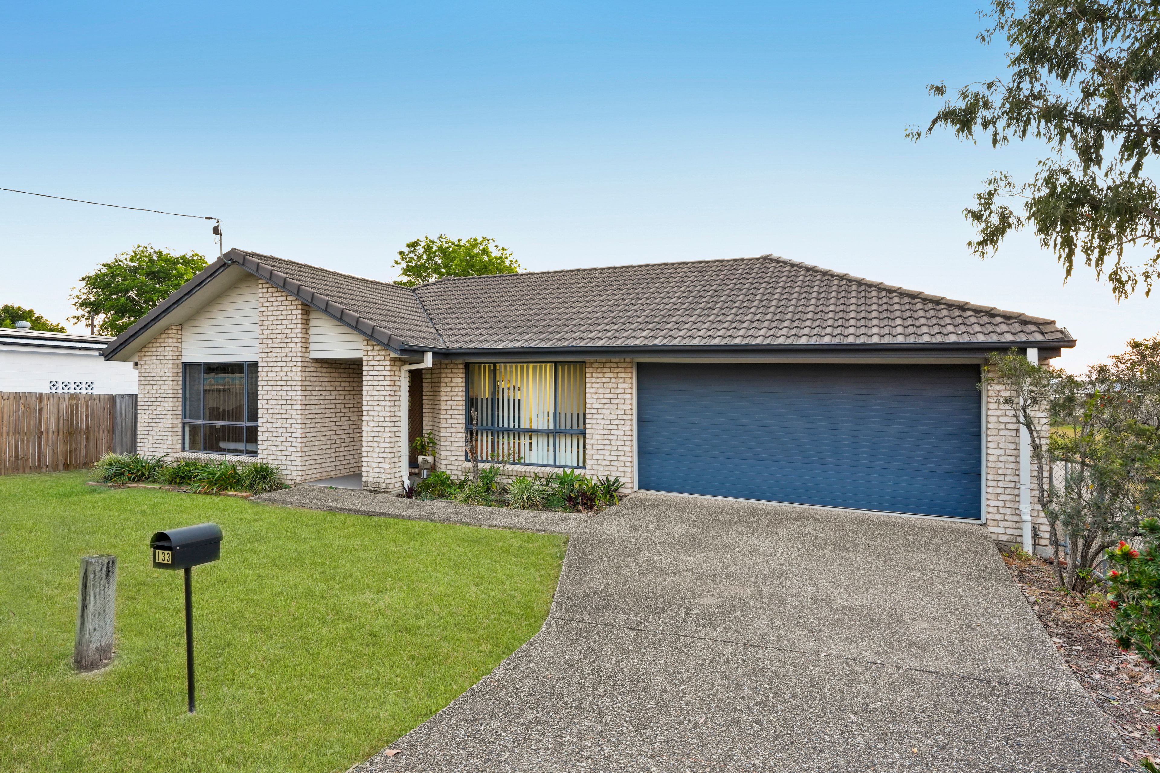 133 Raceview Street, Raceview, QLD 4305