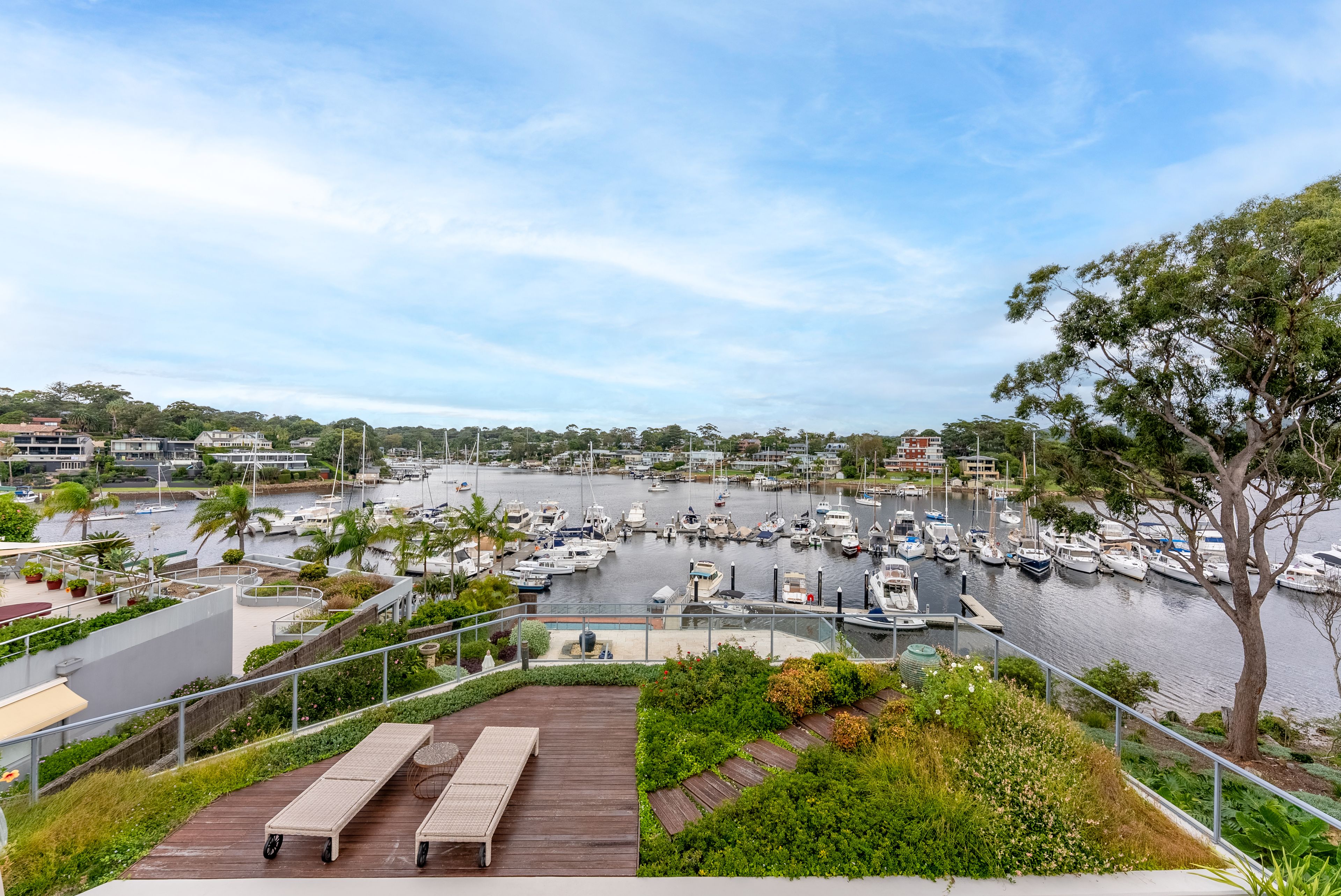 4/83-85 Beaconsfield Street — photo from Ray White Northern Beaches