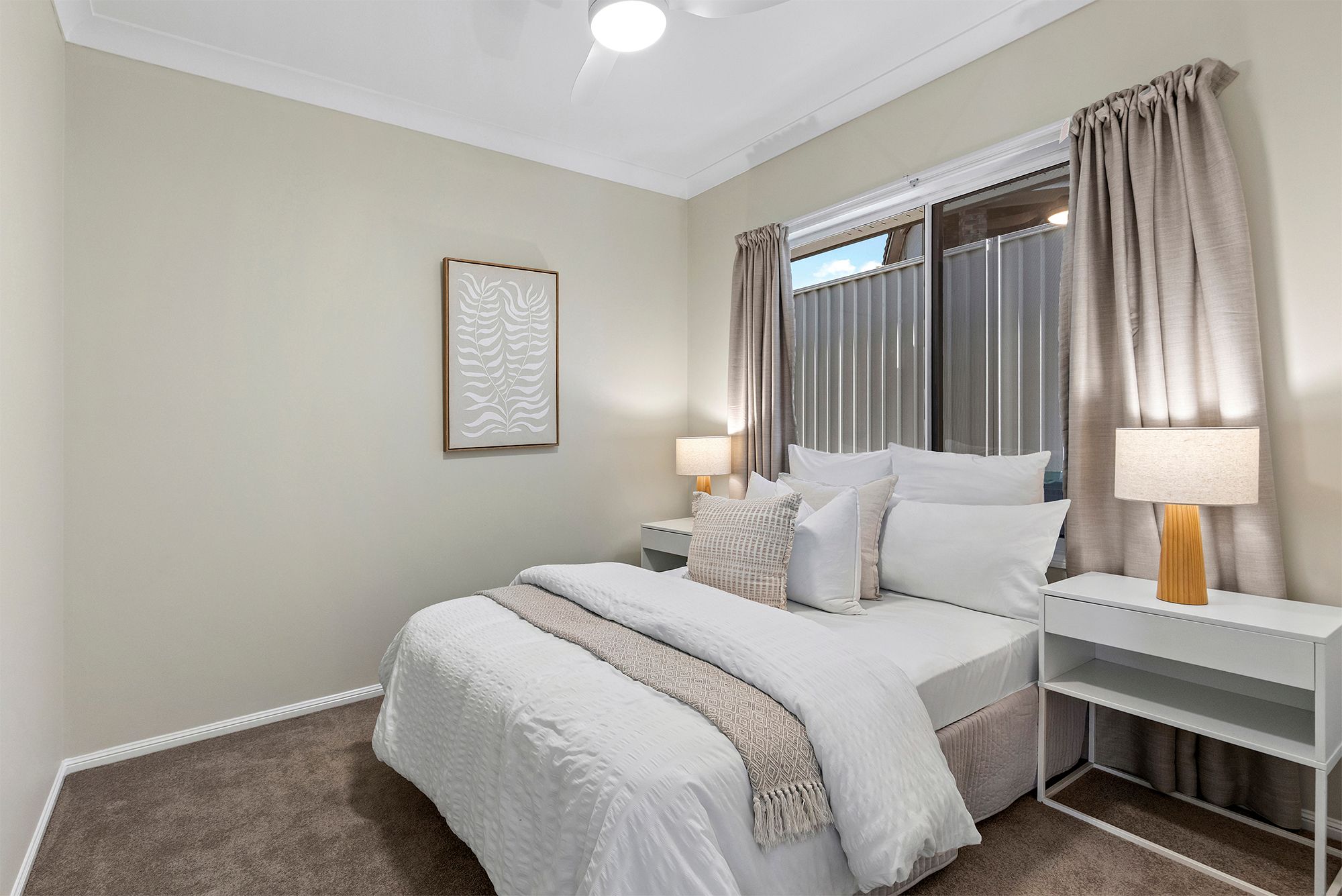 76 Oxford Crescent — photo 13 of 21