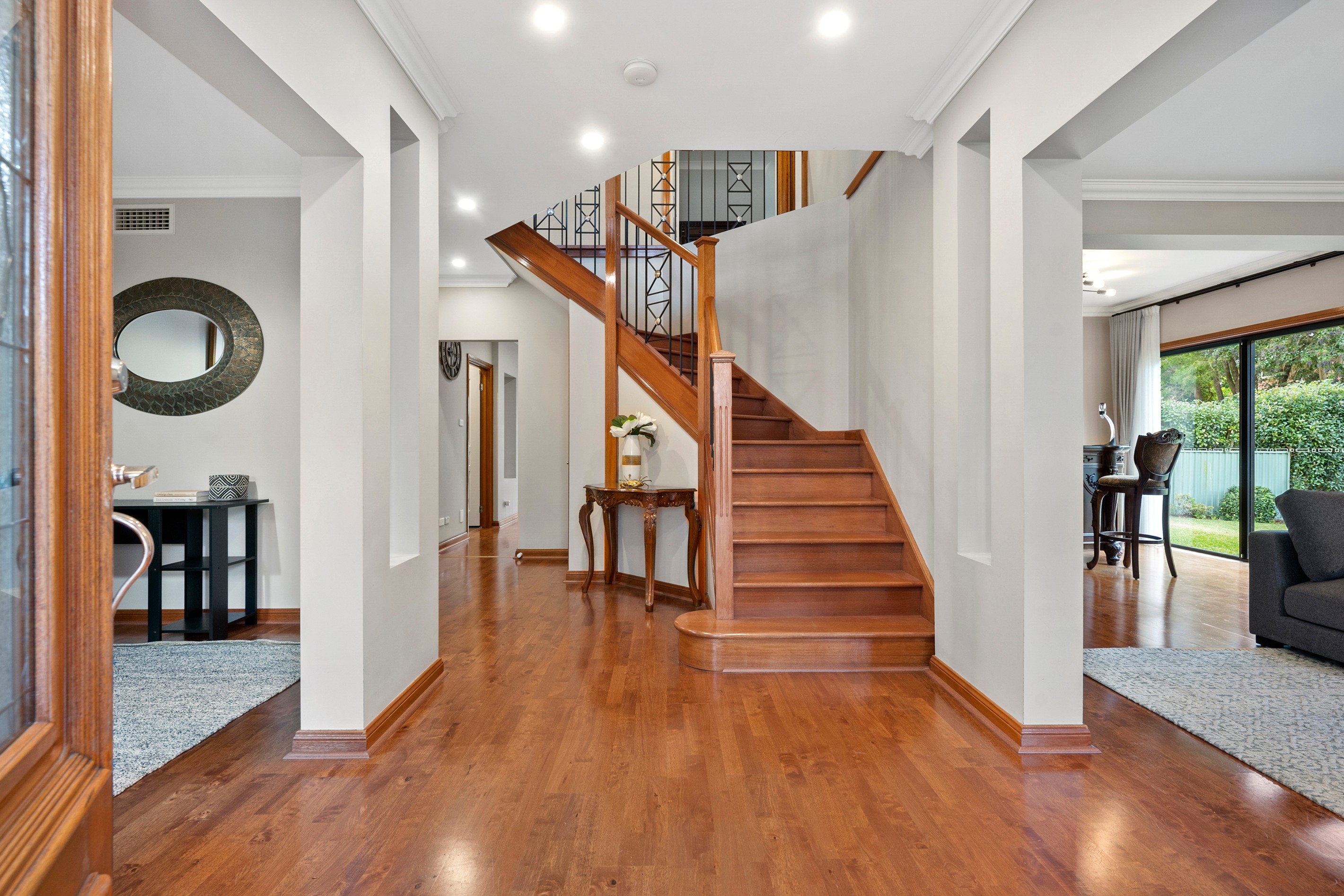 1F Swan Place, Pennant Hills, NSW 2120