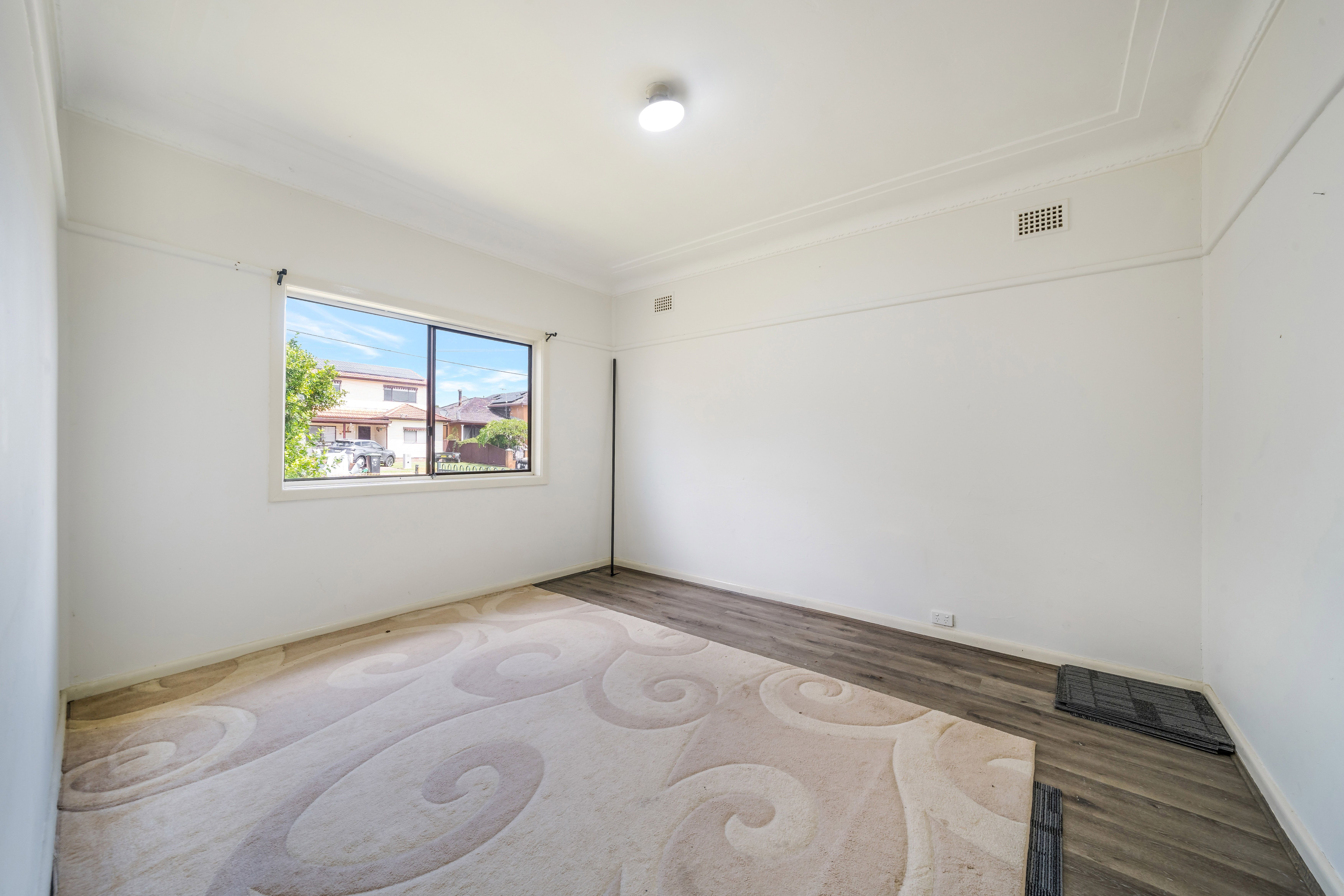 17-19 Rose Street — photo 4 of 12