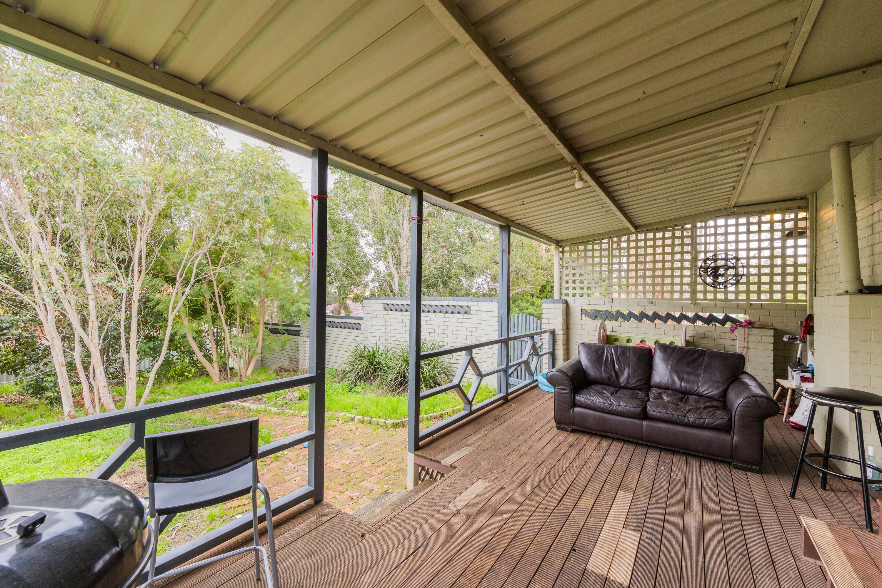 15 Shelley Street — photo 12 of 25