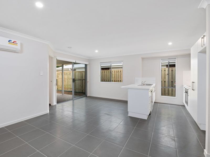 1/14 Miamax Place, Logan Reserve, QLD 4133