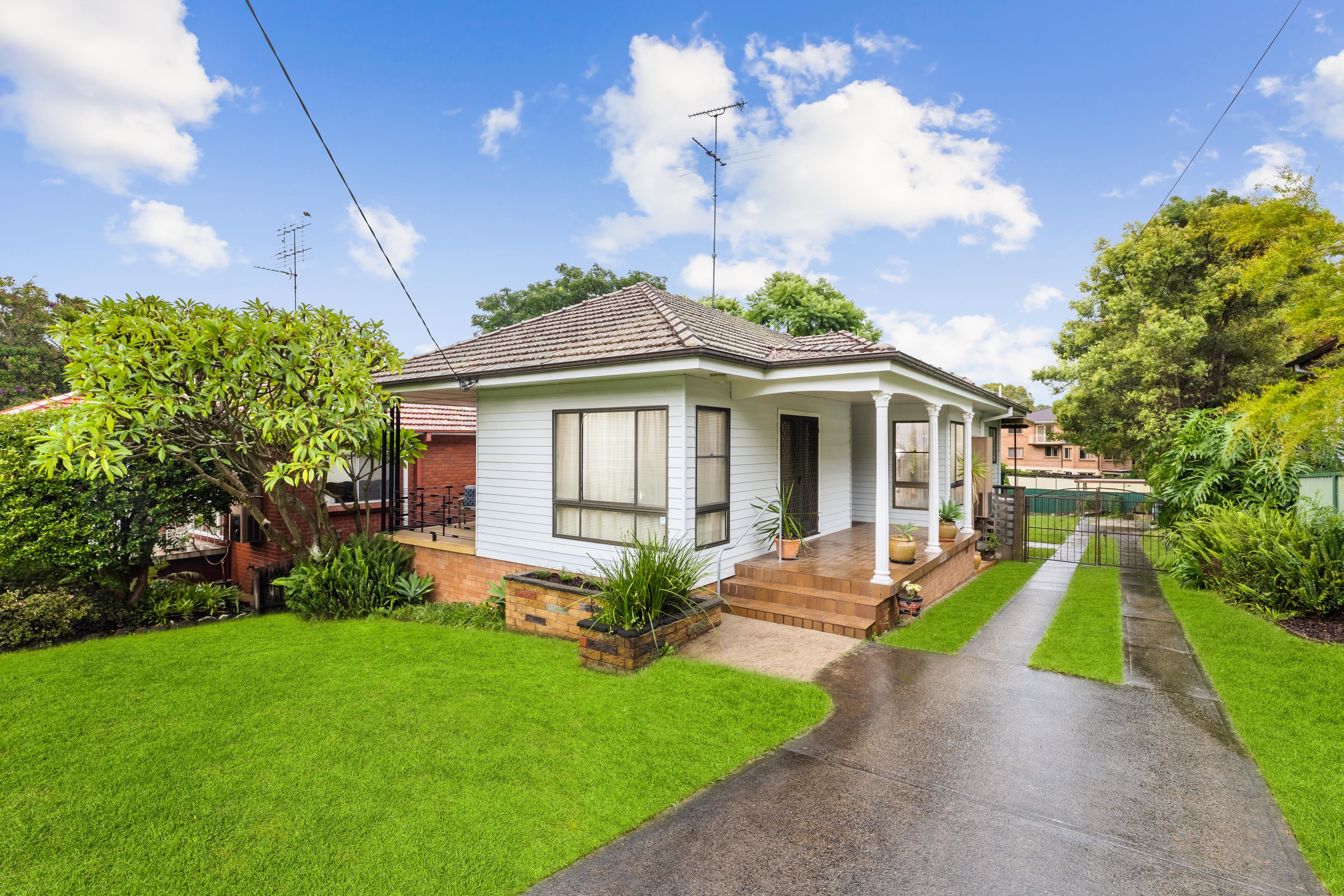 8 Barrawinga Street, Telopea NSW 2117