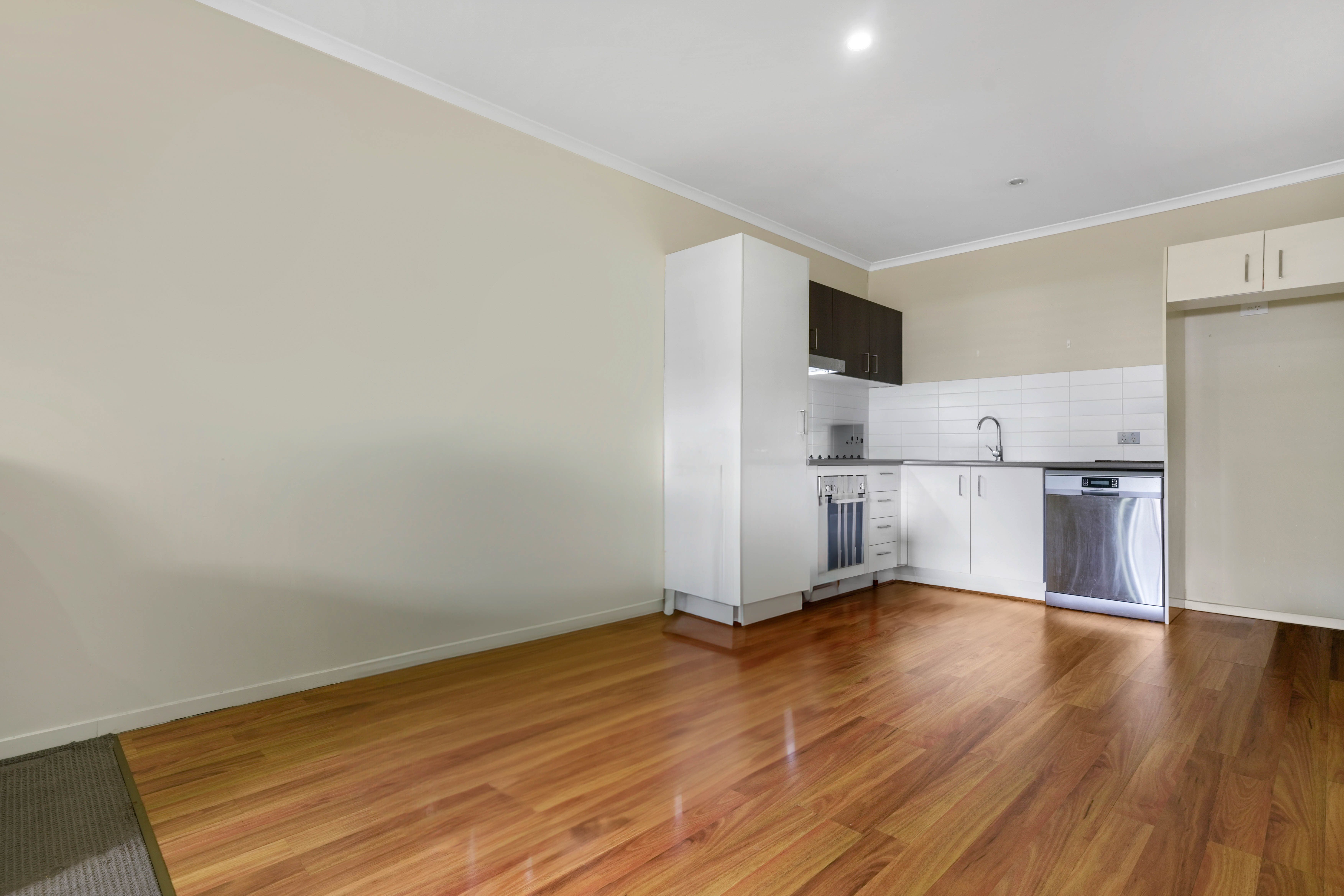 23/1 Collins Lane, Kin Kora, QLD 4680