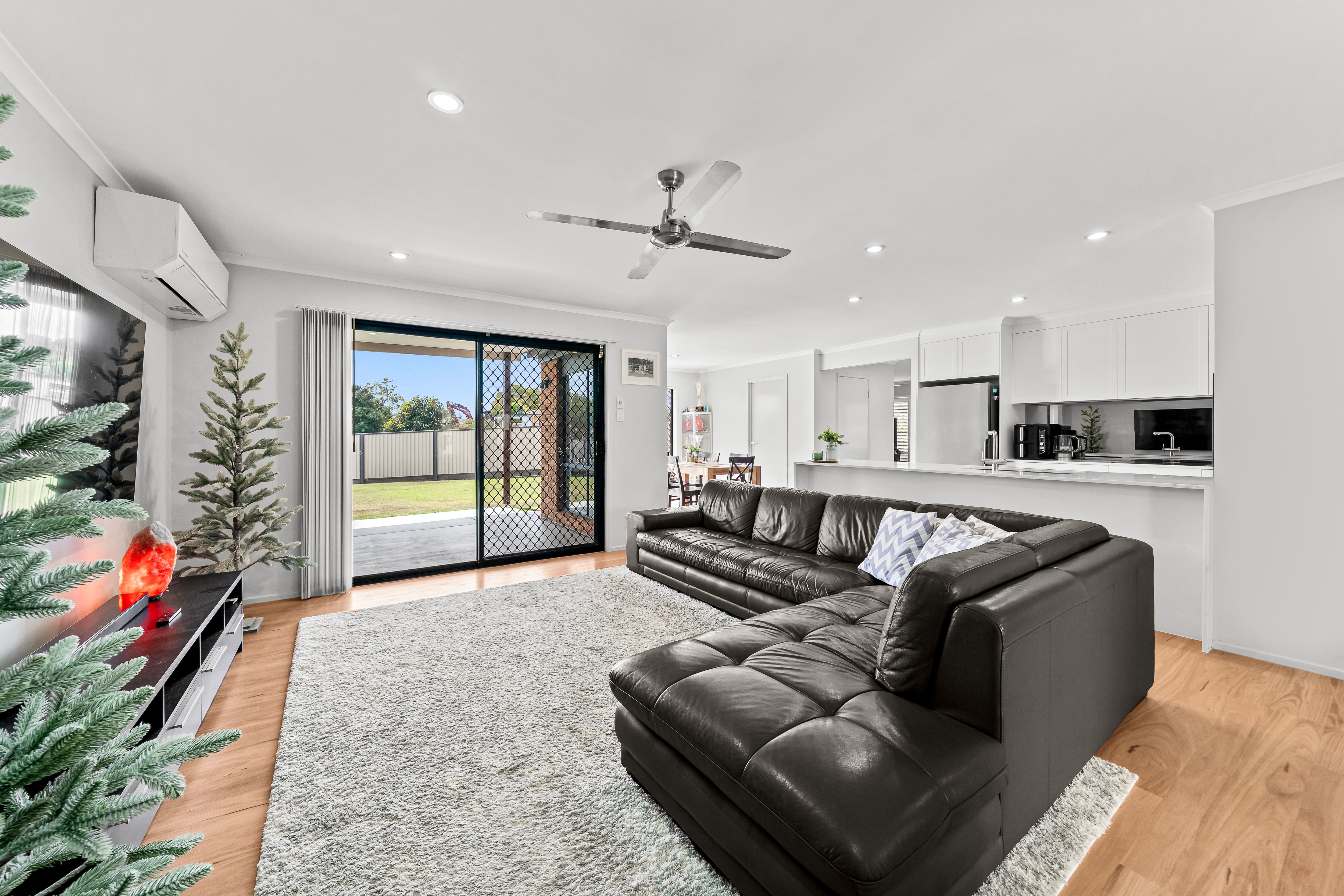 29 Oakview Street — photo 8 of 19