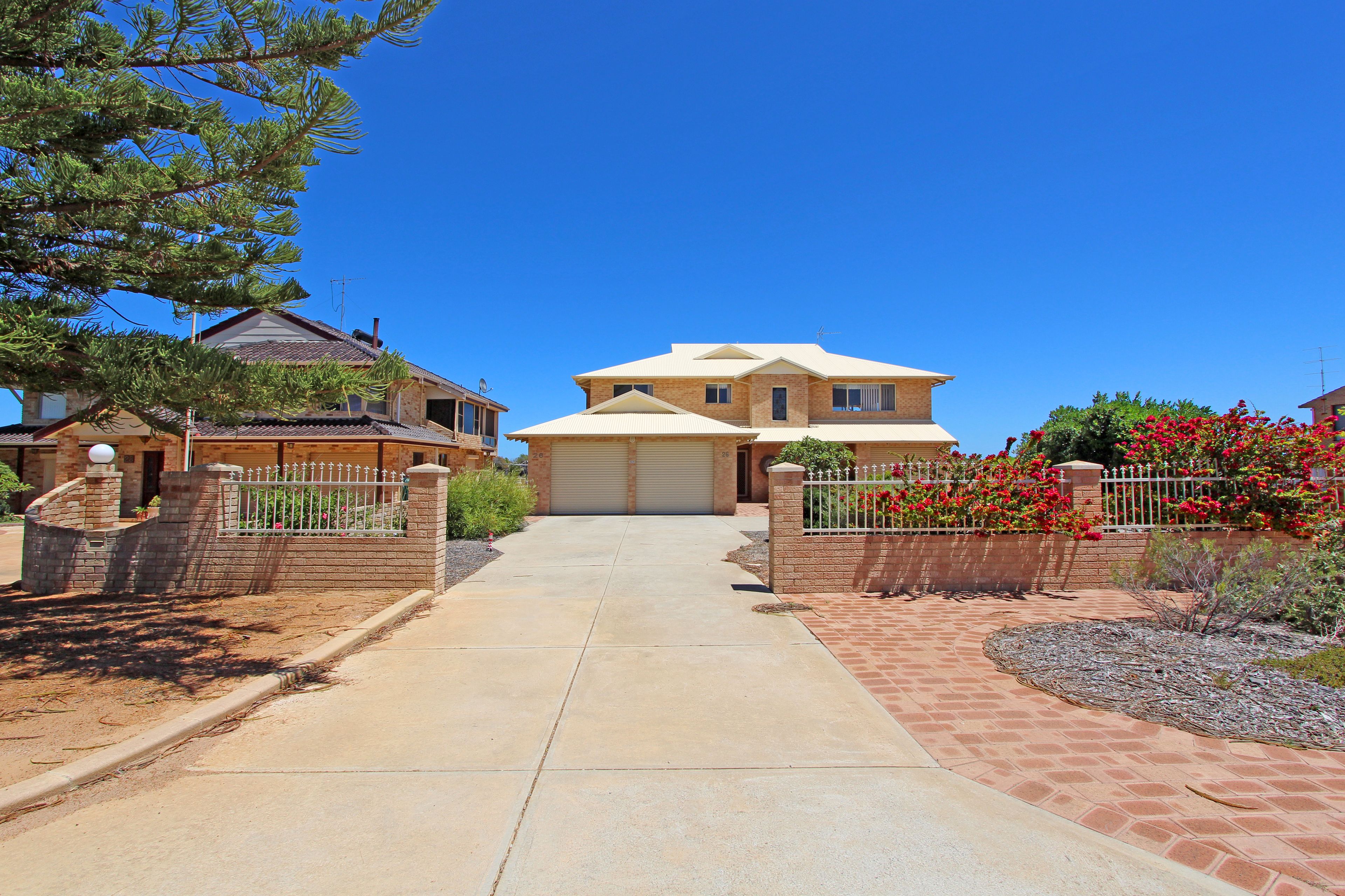 26 Coubrough Place, Jurien Bay, WA 6516
