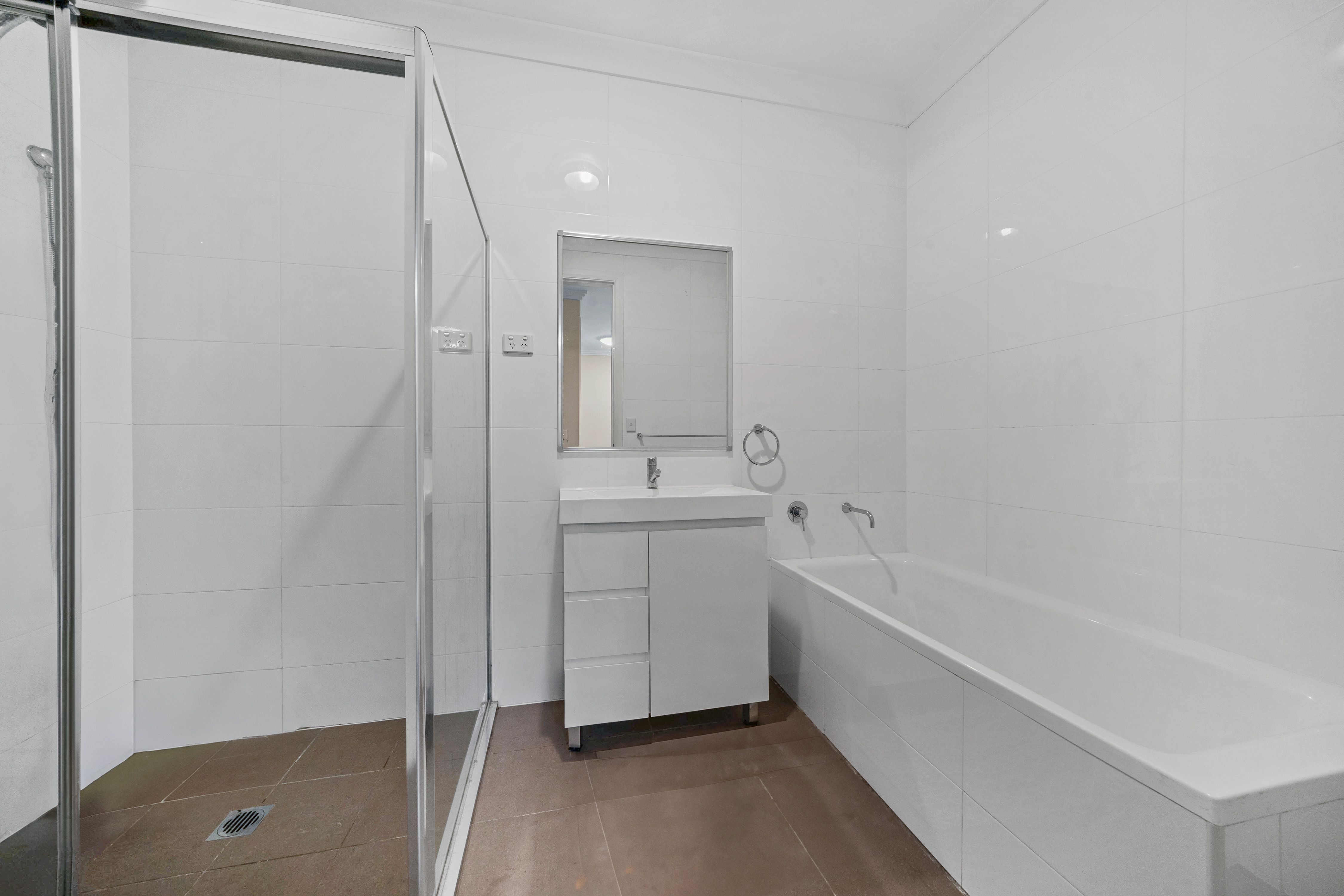 16 Tyler Street — photo 10 of 17