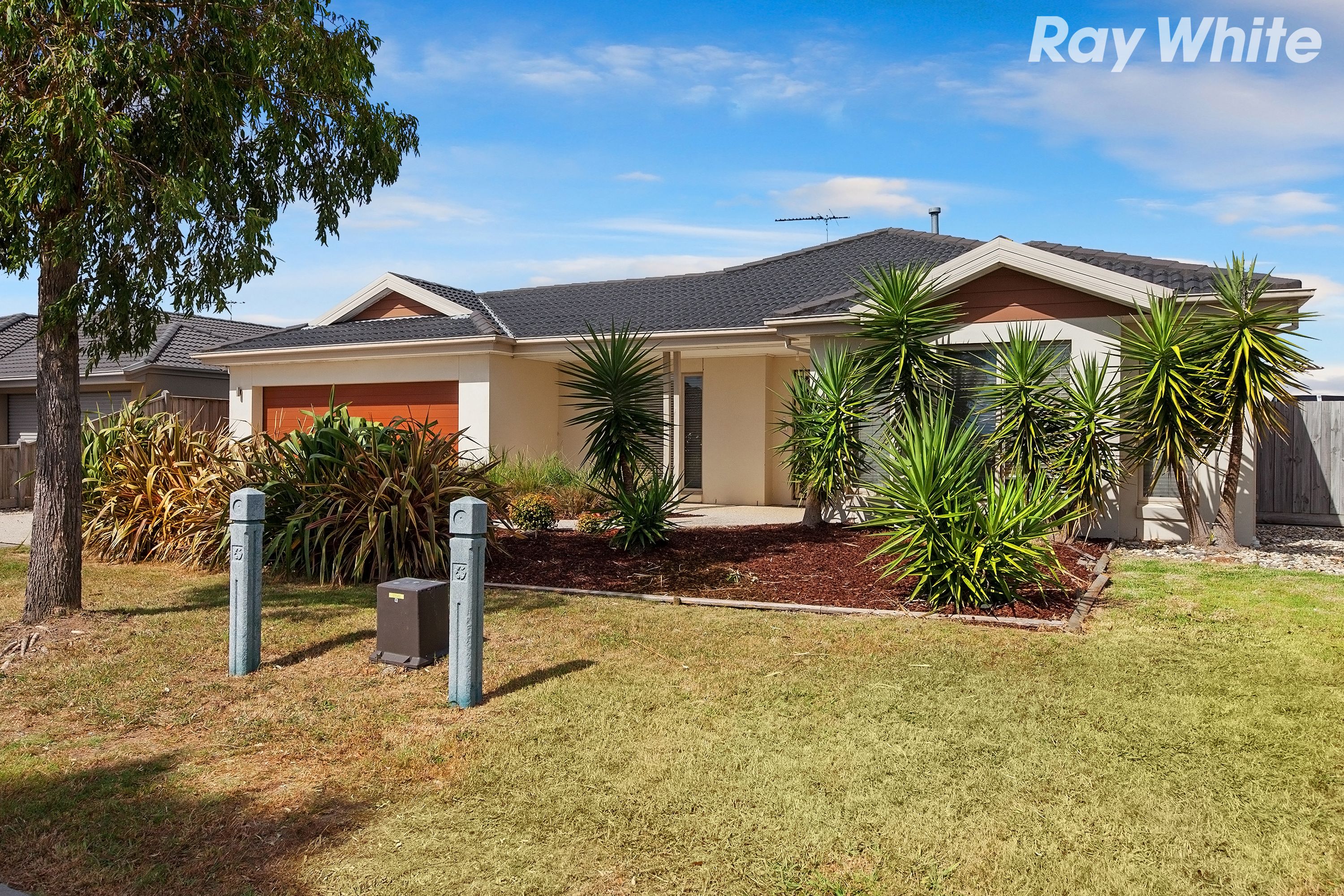 2 Ramona Way, Pakenham, VIC 3810