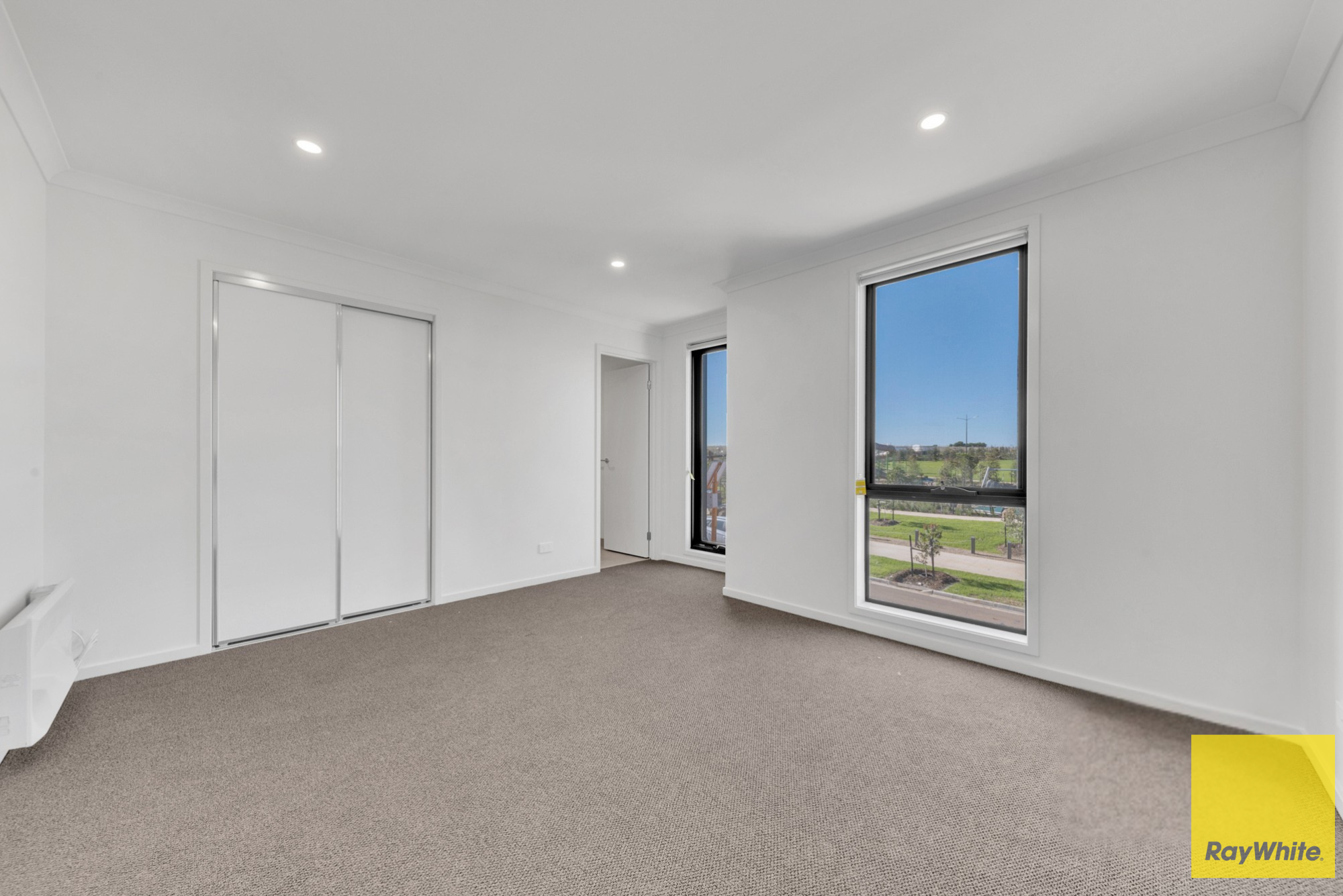 18 Altura Drive — photo 8 of 13